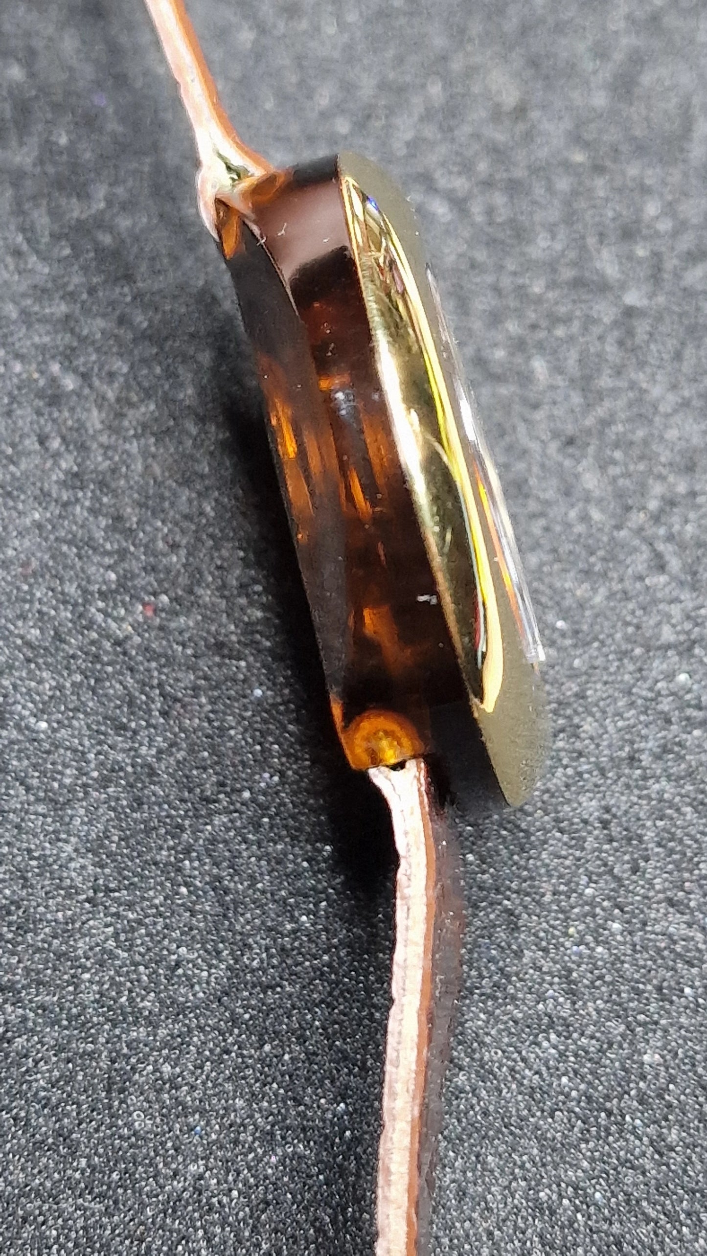 TERIAN – Swiss Made – NOS – ILONA LTD Acrylic Case – 1970s/80s – Mechanical (Copy)