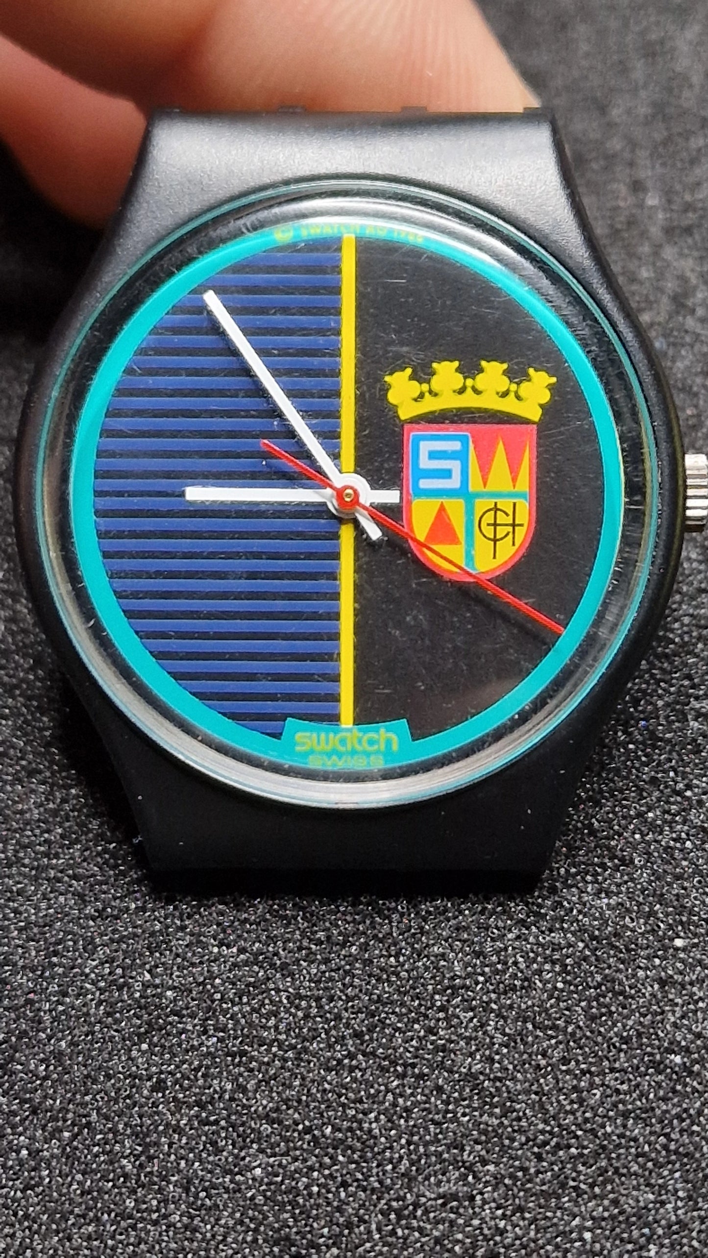 Vintage Swatch Originals “SIR” GB111 AG1986