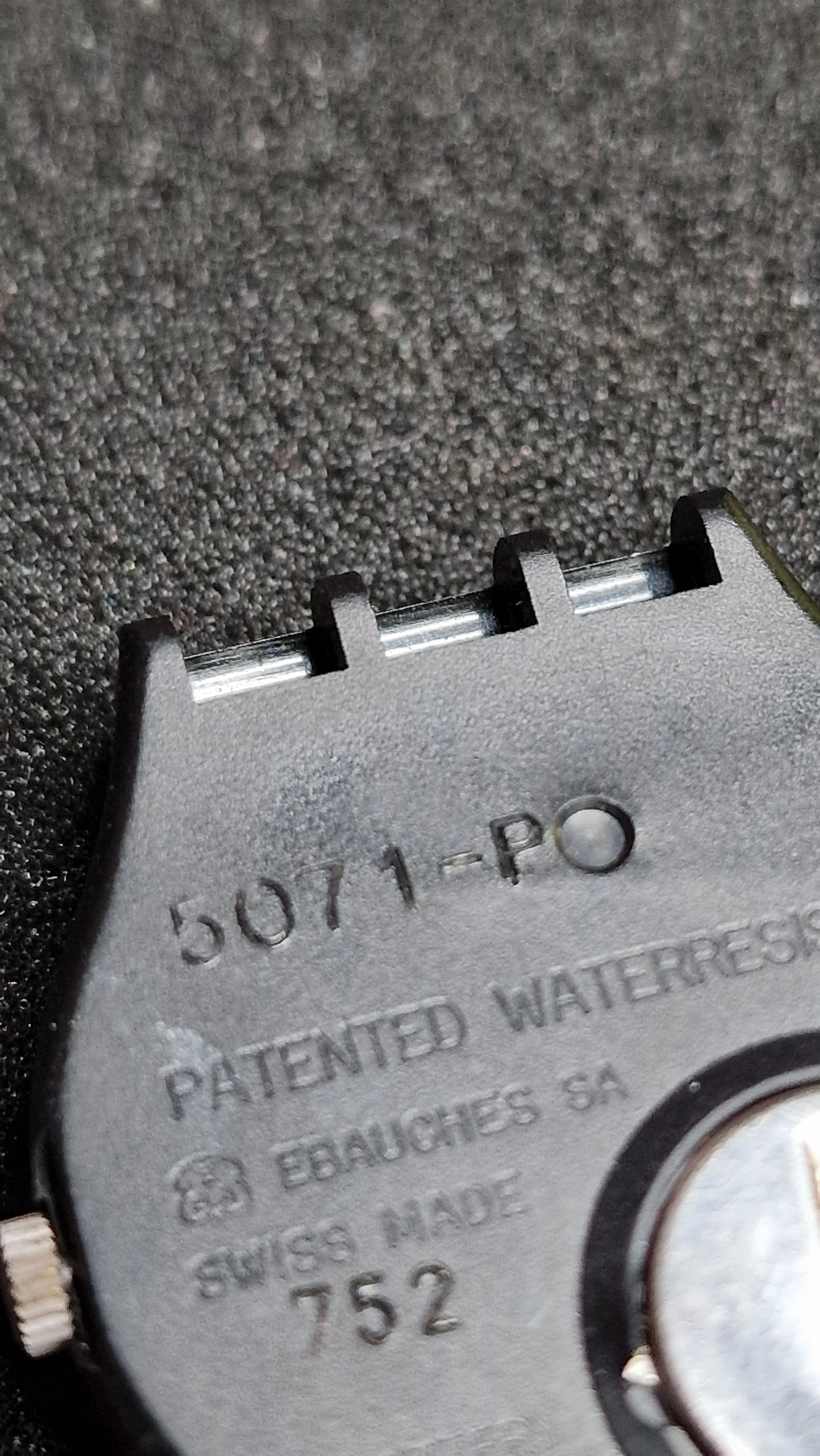 Swatch Gent GB701 (1983) – Classic Day-Date “Originals” Style 🕰️🔥