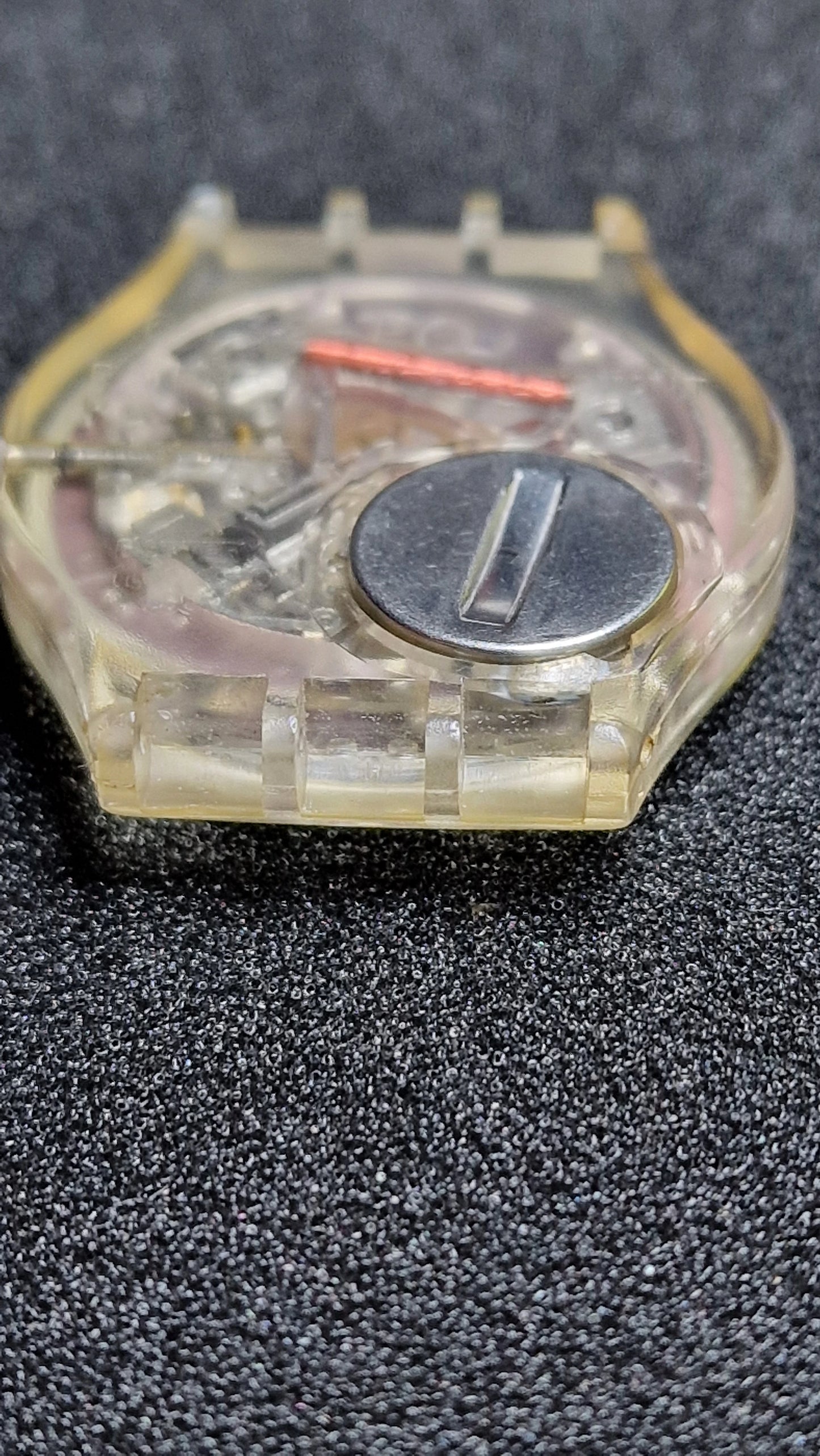 🌊 Swatch GK102 “Nautilus” (1986) – Vintage Gent, transparent case 🐚⌚