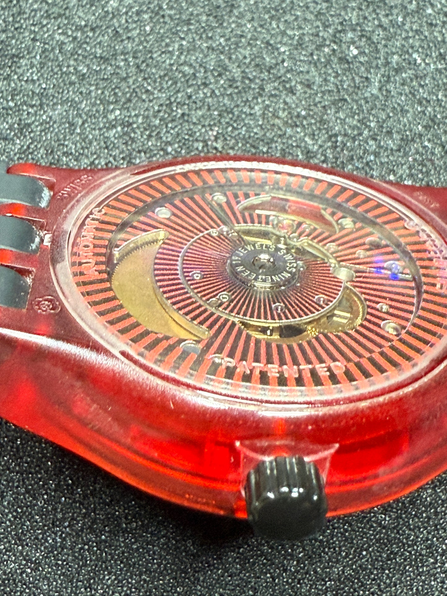 🔴 Swatch Sistem51 Automatic SUTR400 “Red” 42mm (Date) ⌚️✨