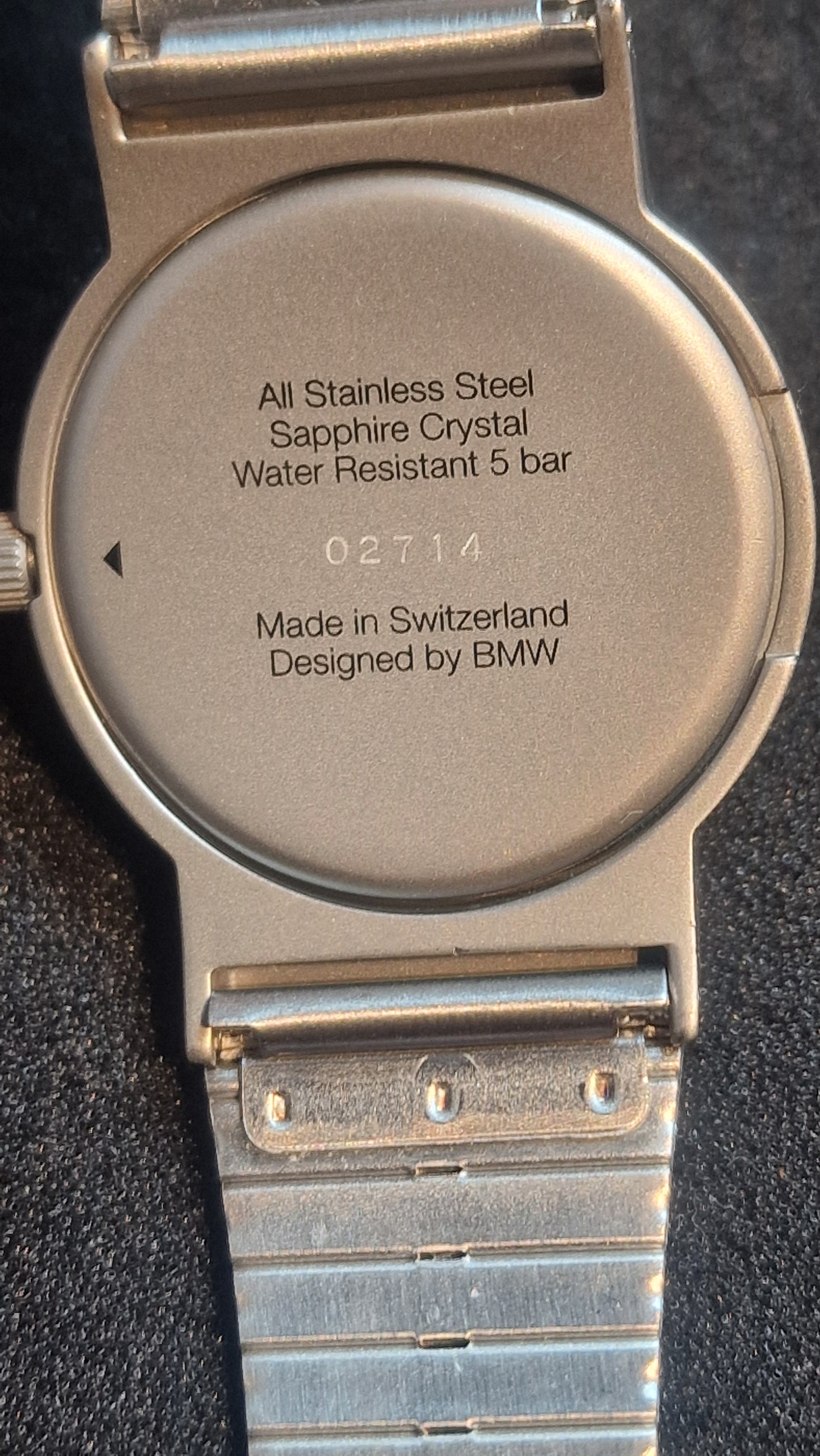 🕶️ BMW Swiss Design Watch – Minimalist Precision in Stainless Steel 🇨🇭