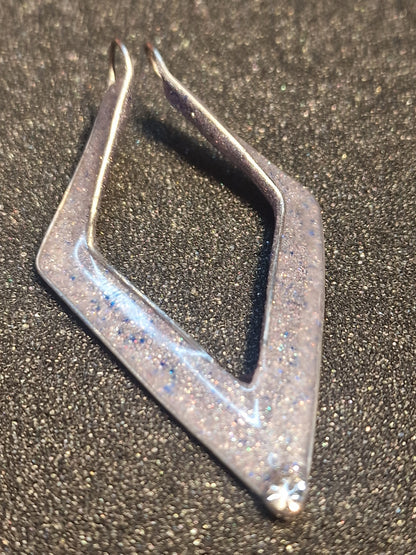 Chevron Ring-Holder Pendant — Holo Sparkle & UV Blue Glow | Handmade by MakiArt (Swiss-made)