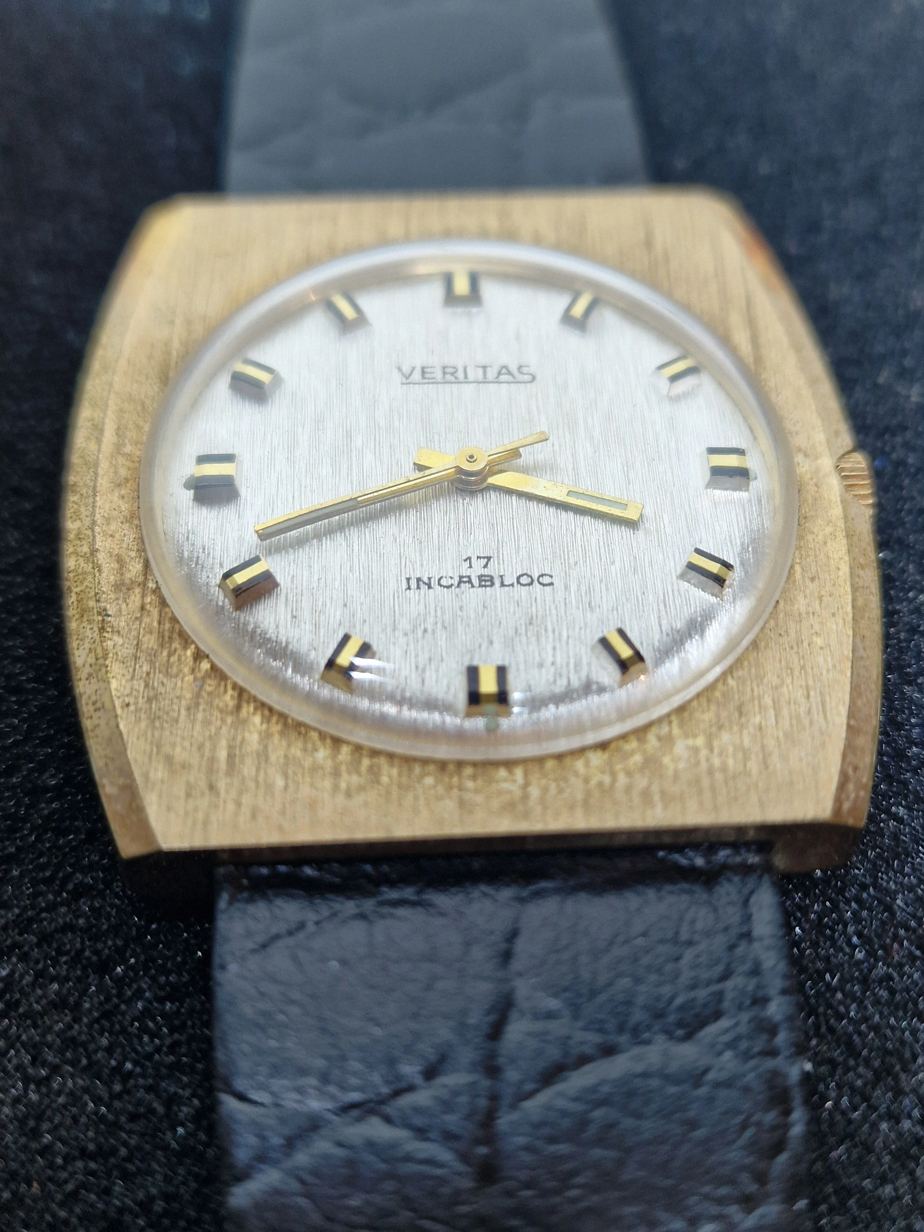 High-Quality NOS Vintage Watches – VERITAS – 4-Piece Set – 60s/70s – 1x Automatic + 3x Hand-Wound 3