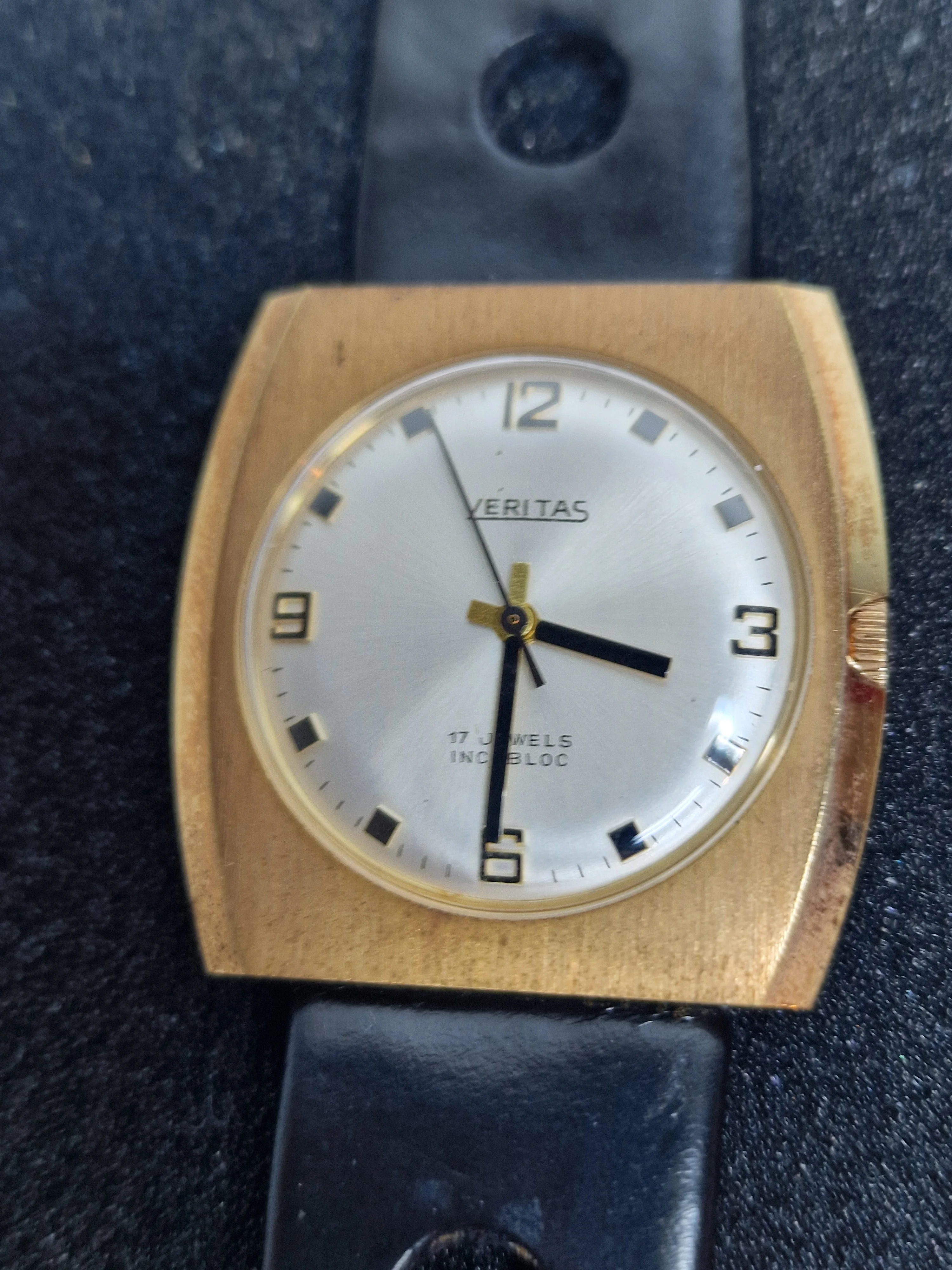 High-Quality NOS Vintage Watches – VERITAS – 4-Piece Set – 60s/70s – 1x Automatic + 3x Hand-Wound 5