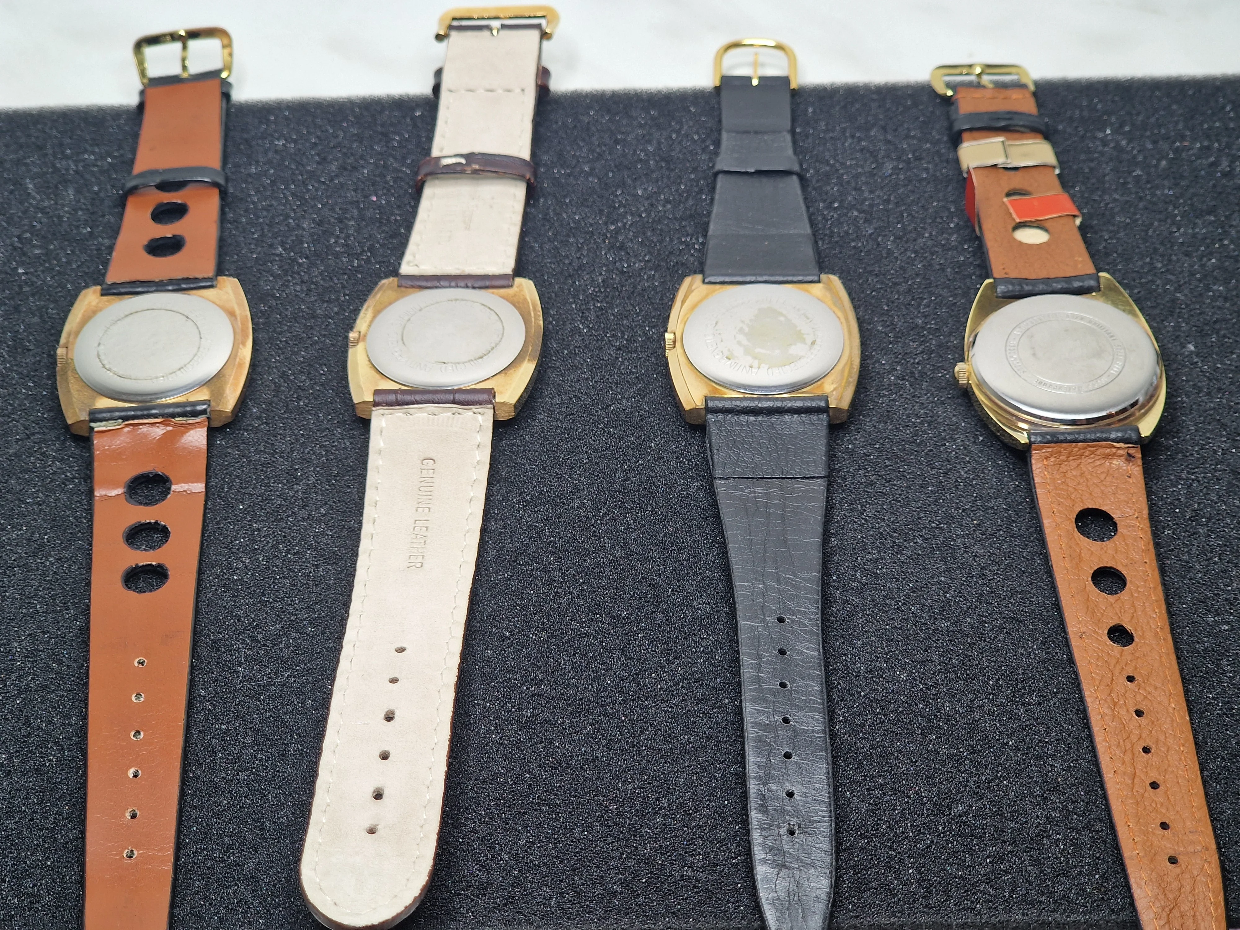 High-Quality NOS Vintage Watches – VERITAS – 4-Piece Set – 60s/70s – 1x Automatic + 3x Hand-Wound 22