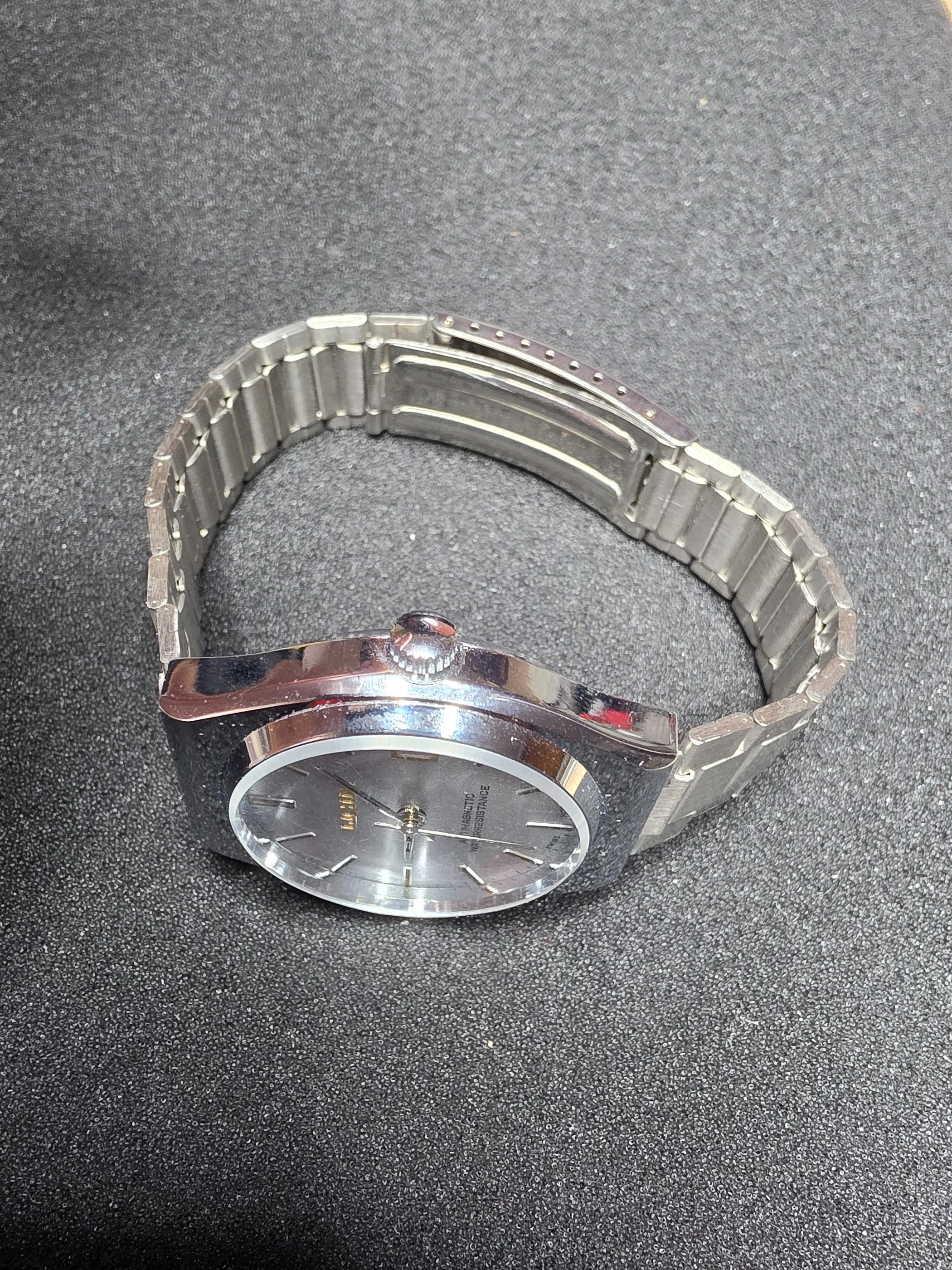 Ligun De Luxe – 1960 – NOS – Antimagnetic 6