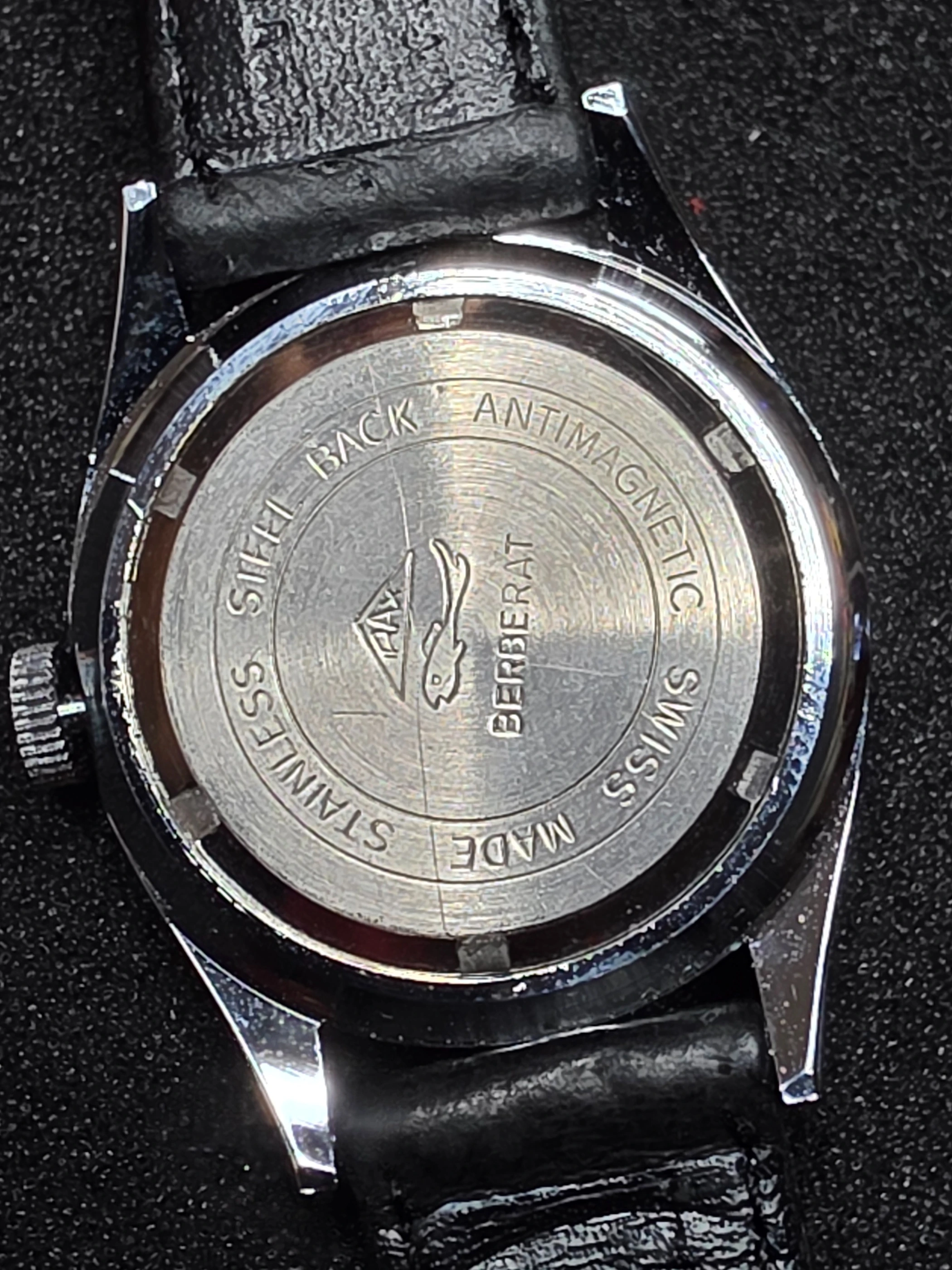 Lucerne Lady – 1960 – Like New – Antimagnetic 4