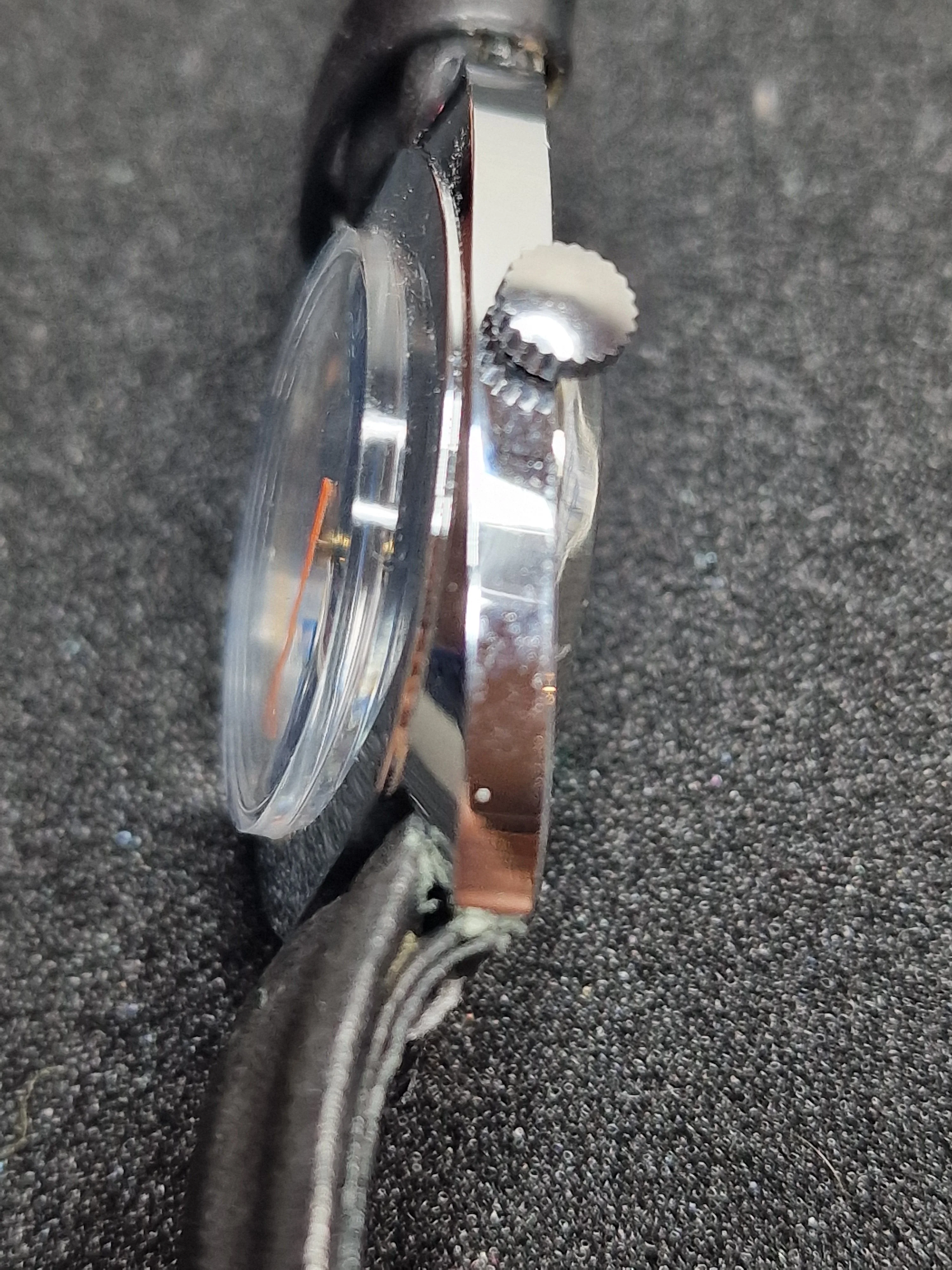 Old Vintage FERO Feldmann Watch – Swiss Made – Hand-Wound – 70s – Unworn Old Stock 5