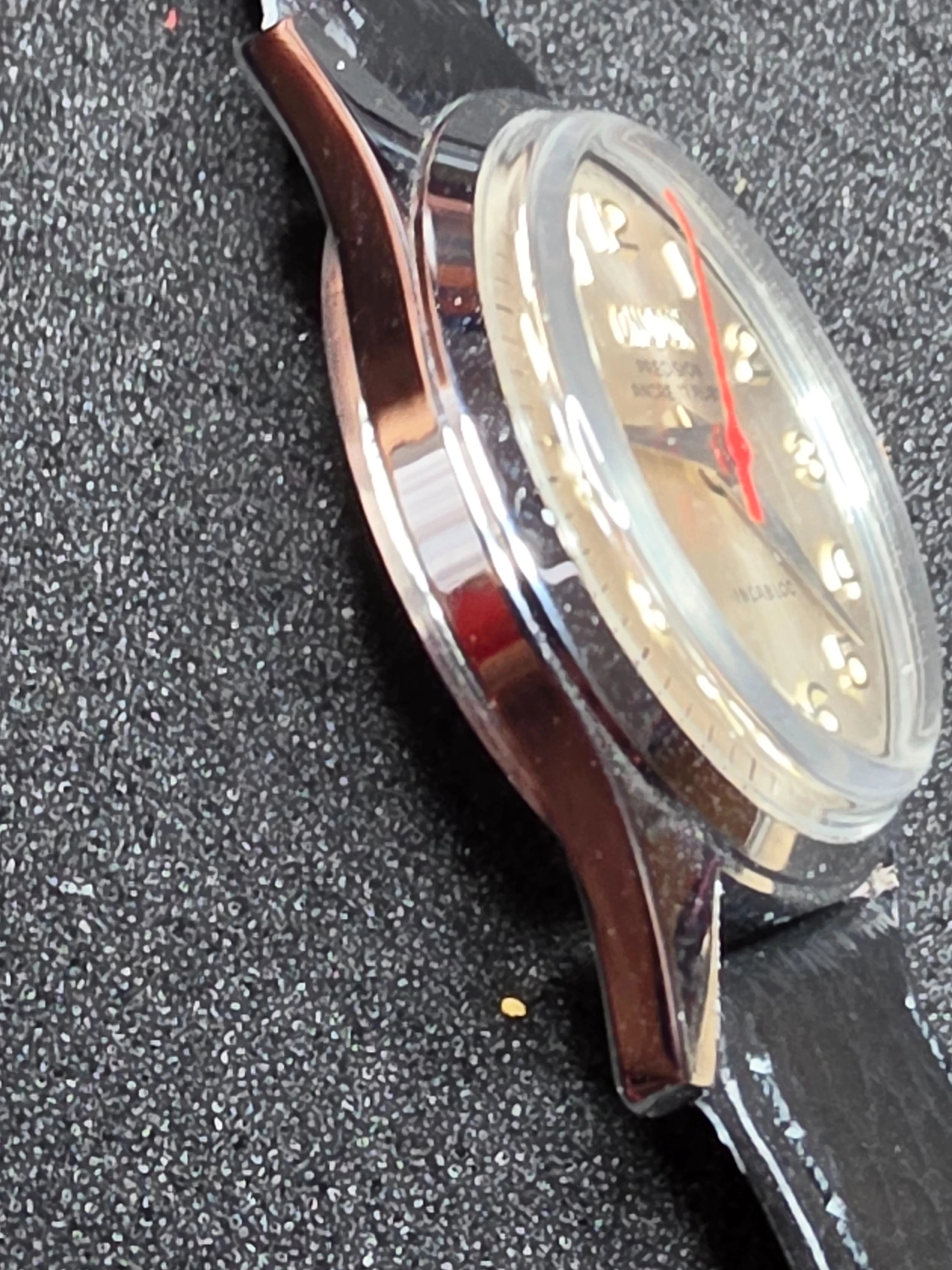 Omodox Precision – NOS – Red Second Hand 3