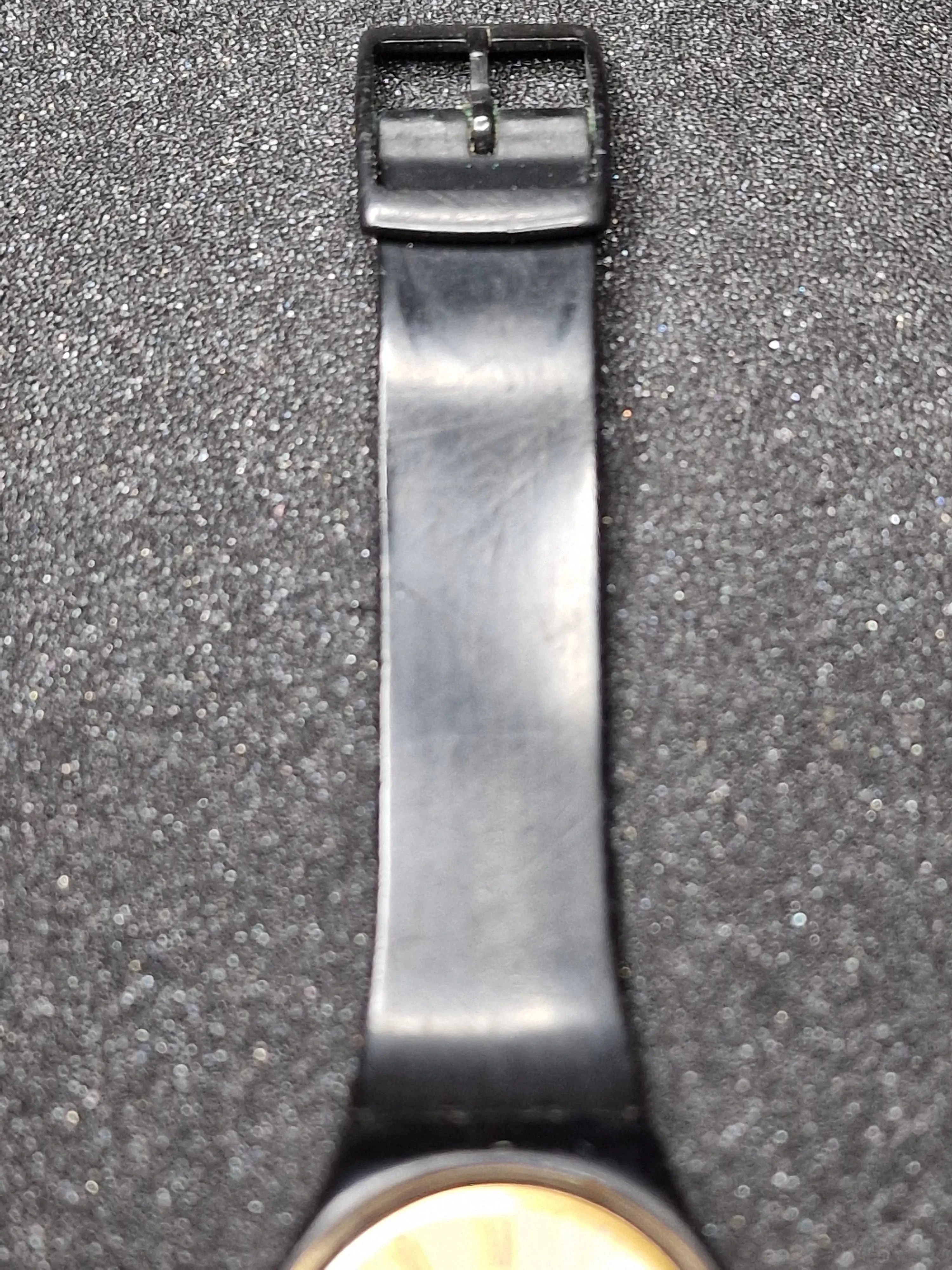 Rare 1983 Swatch GB402 – with Specialist trade (FHL) on Strap 9