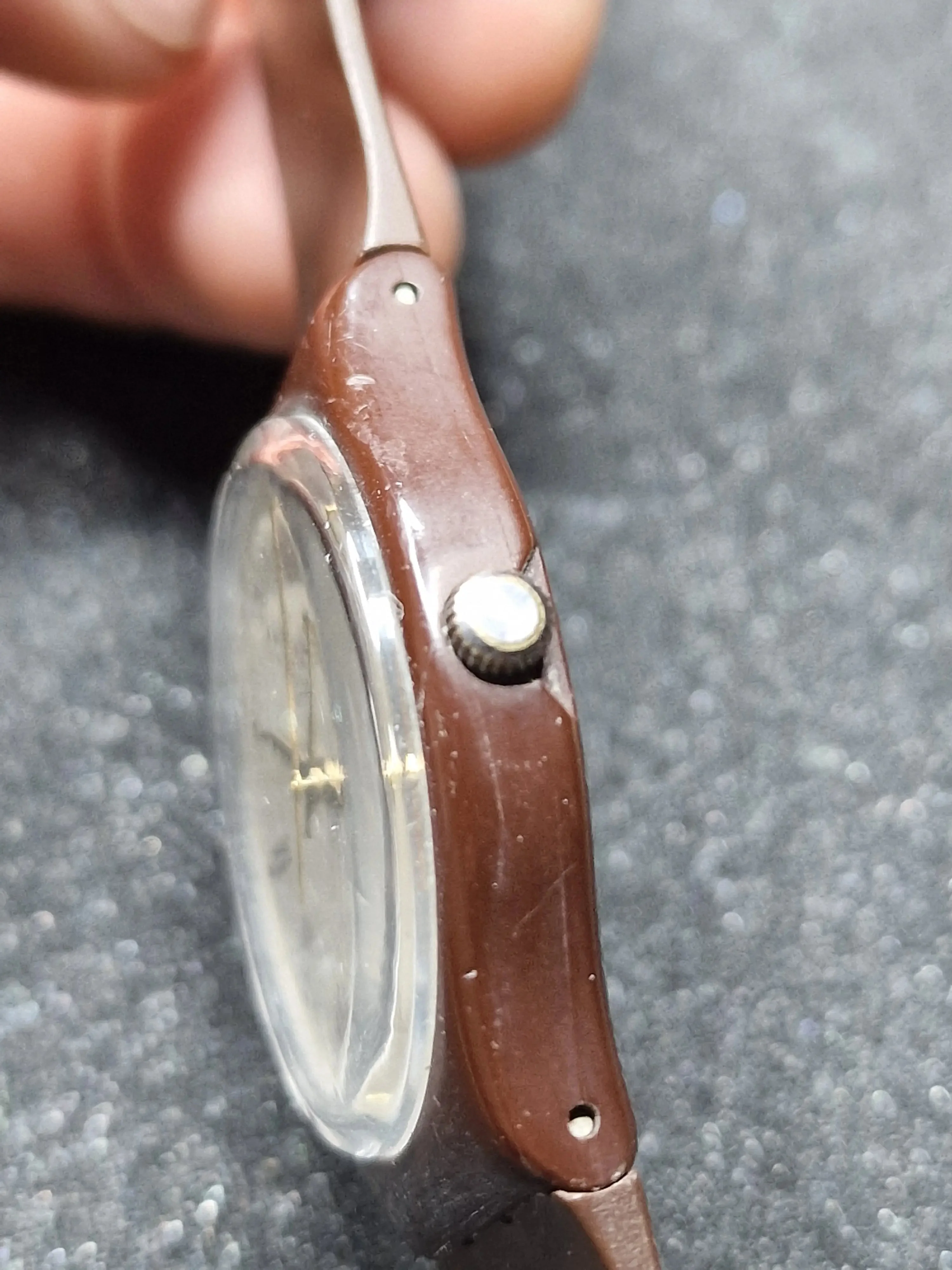 Rare 1983 Swatch GC700 – Early Vintage Model with Specialist trade (FHL) Logo (34mm) 5