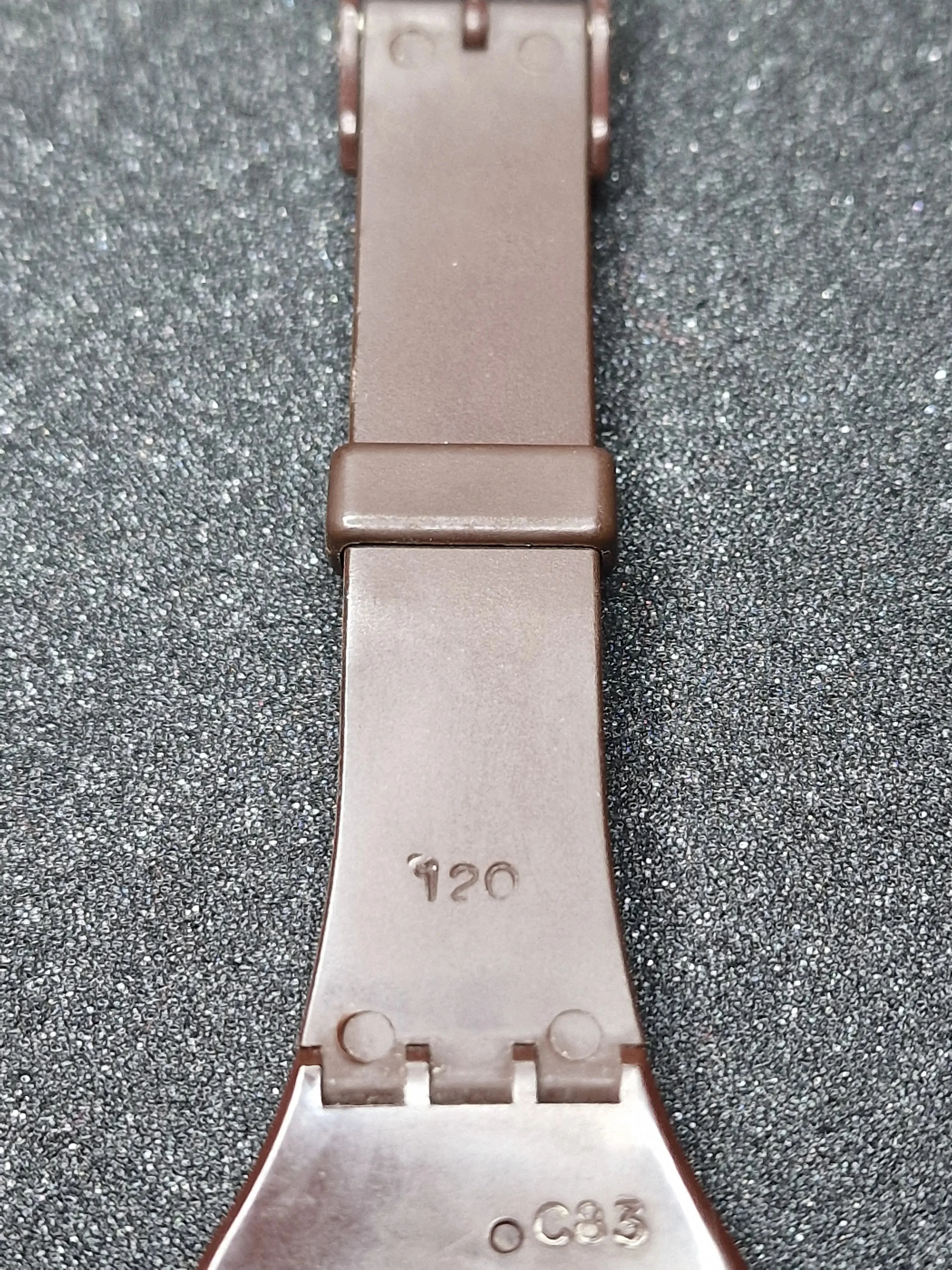 Rare 1983 Swatch GC700 – Early Vintage Model with Specialist trade (FHL) Logo (34mm) 10