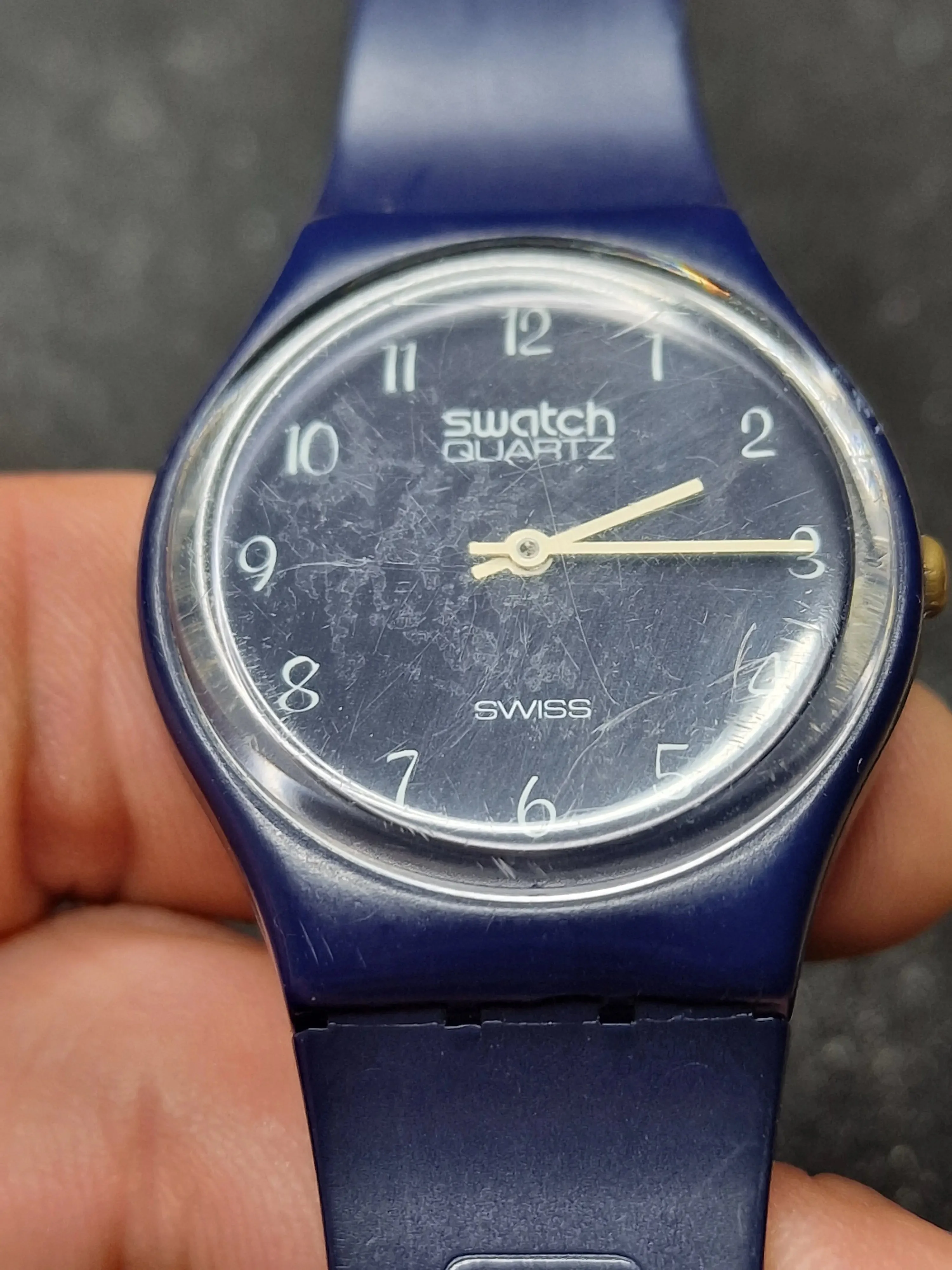 Rare 1983 Swatch GN001 – Specialist trade FHL on Strap – 34mm 3