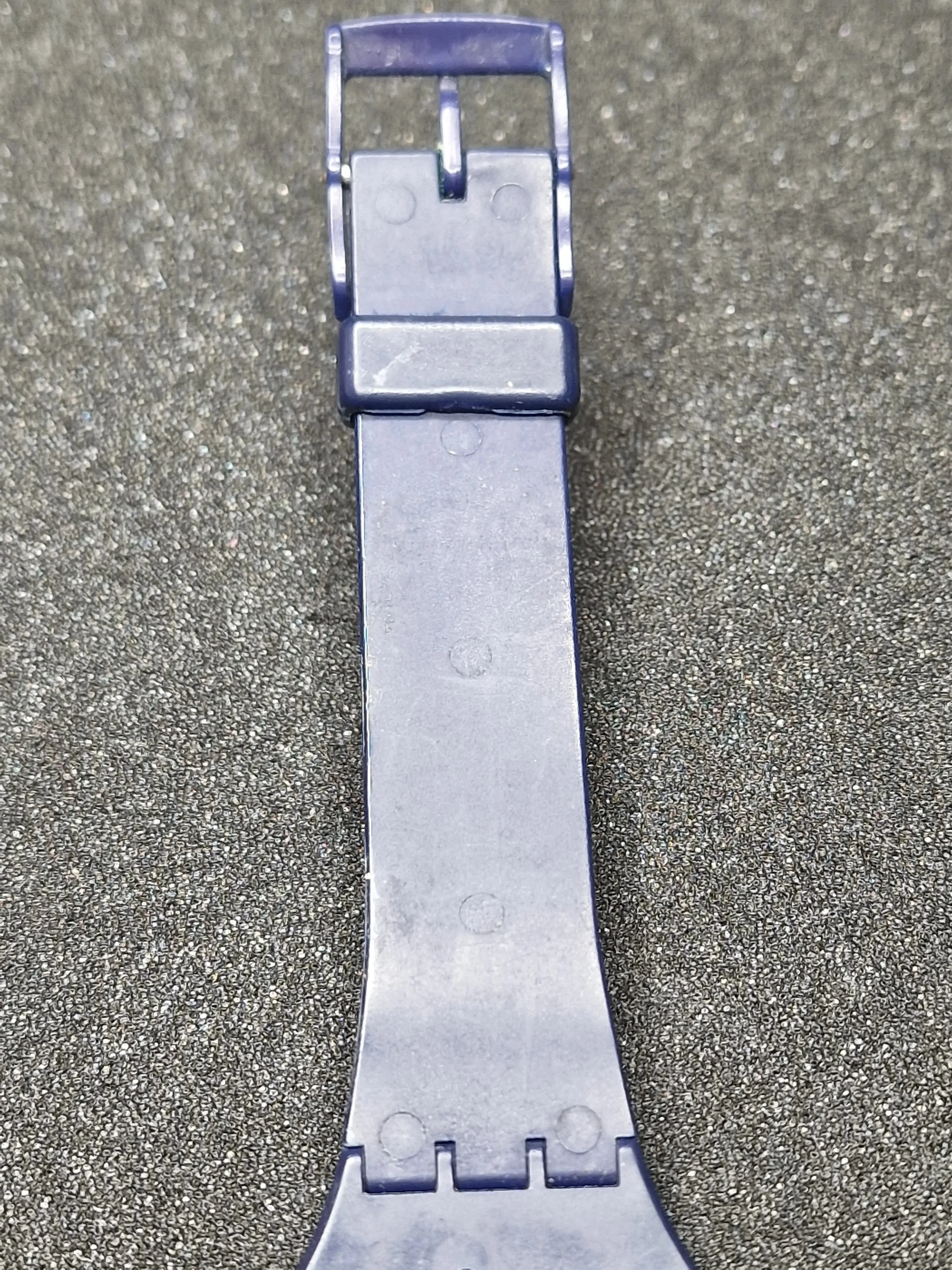 Rare 1983 Swatch GN001 – Specialist trade FHL on Strap – 34mm 10