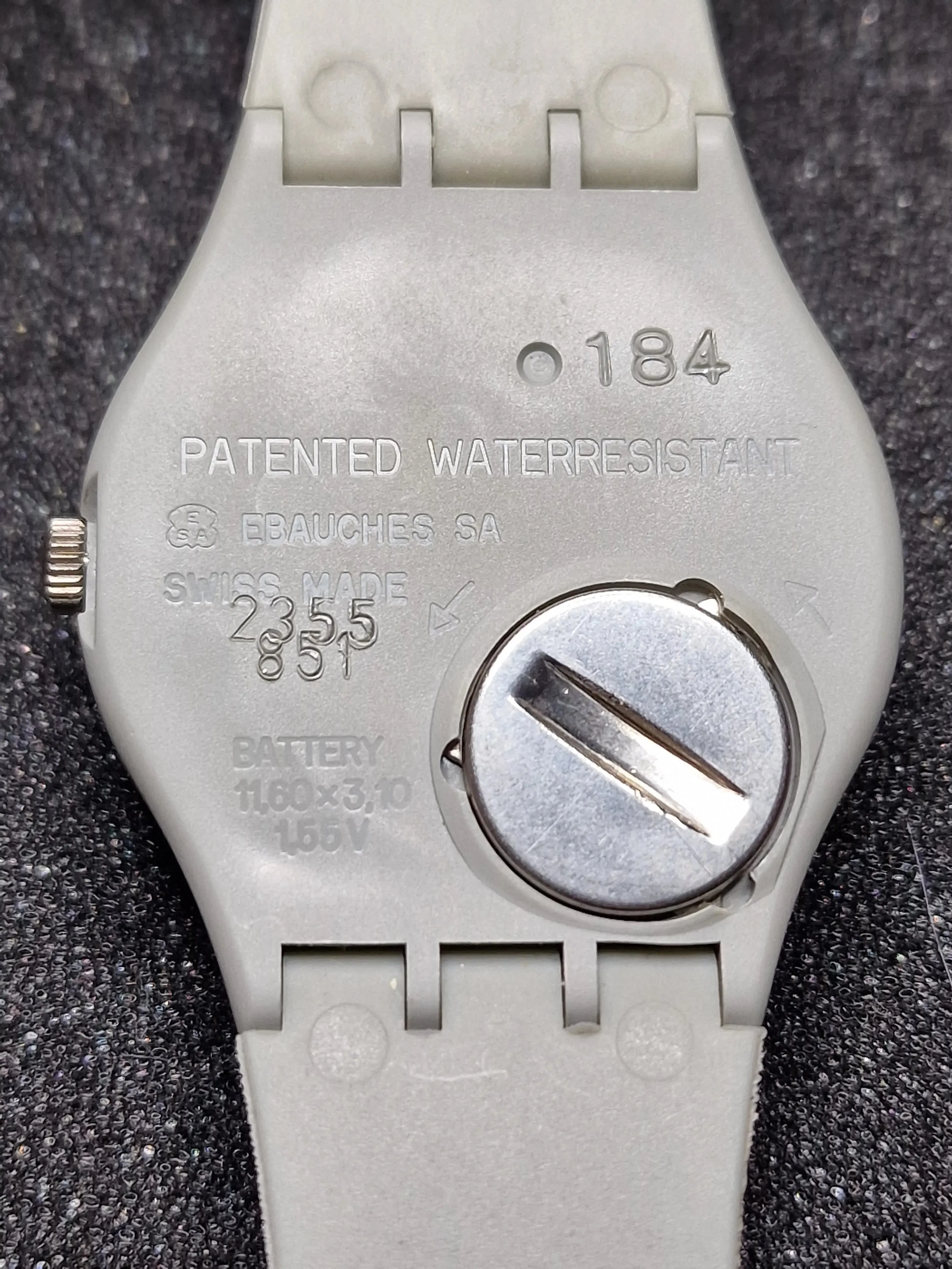 Rare Vintage 1983 Swatch GM700 – 34mm – Unworn (NOS) but Not Working 6