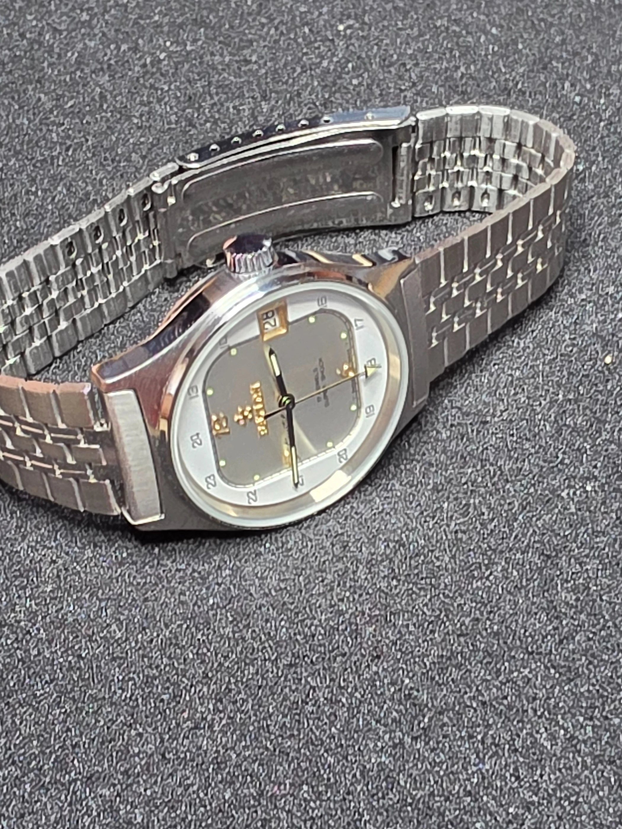 Raylon – 1970 – NOS – Date Feature 8