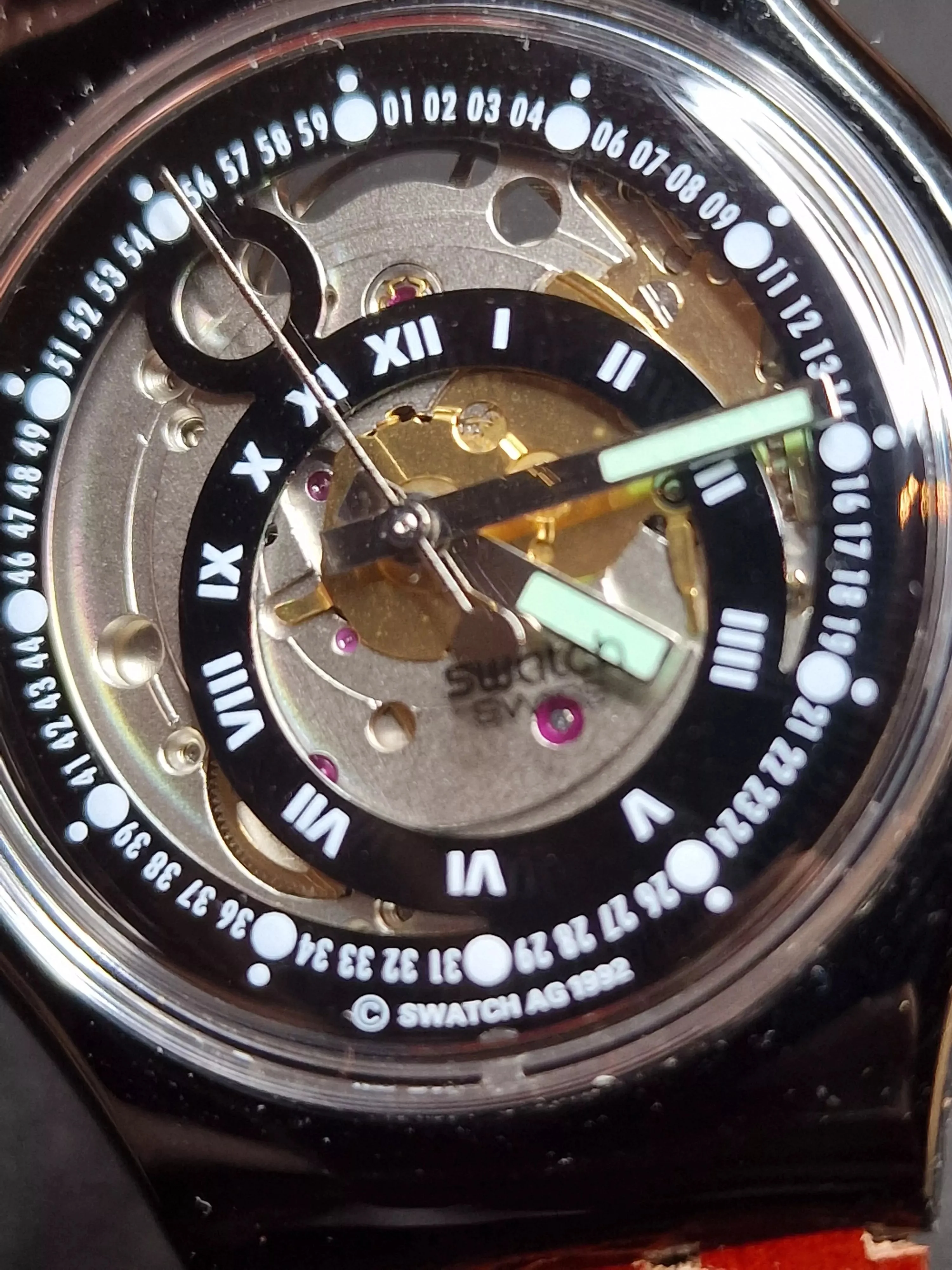 Swatch Automatic SAB102 "Black Circles" (1993) – Vintage Skeleton - 12