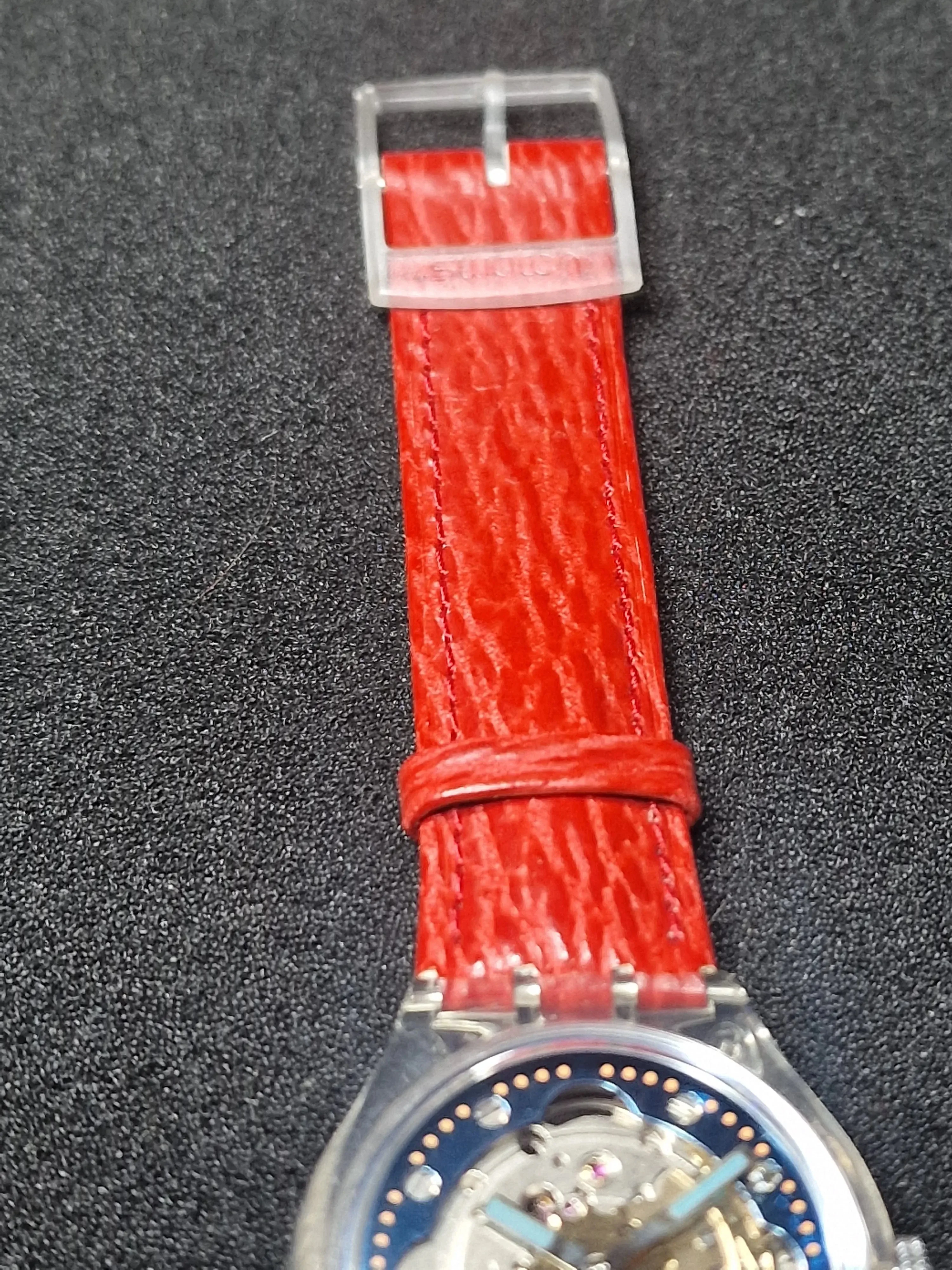 ⏱ Swatch Automatic SAK101 "Red Ahead" (1992) – Rare Early Automatic 11