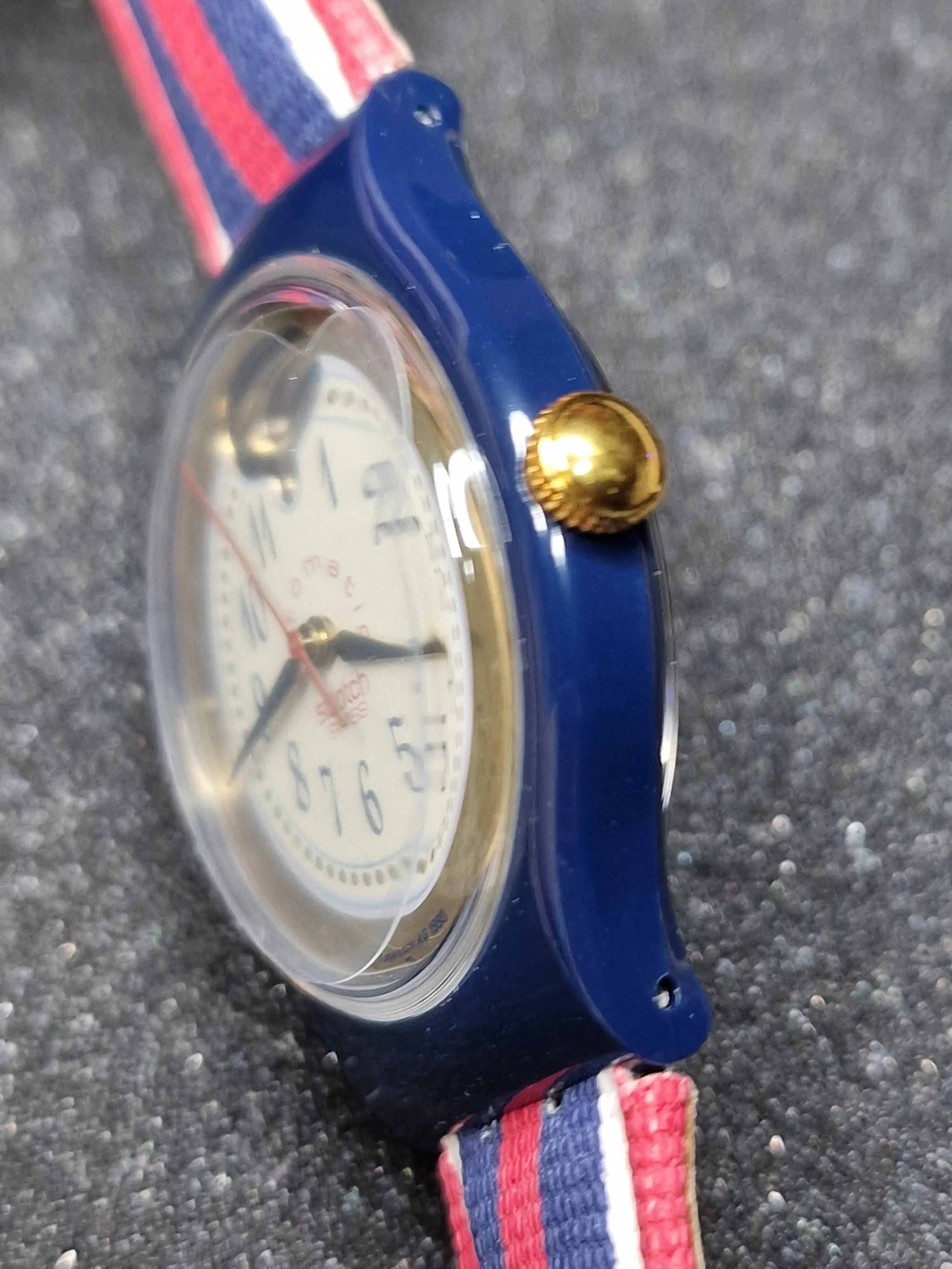 Swatch Automatic SAN105 "Time & Stripes" – 1994 🇺🇸⏱ 6