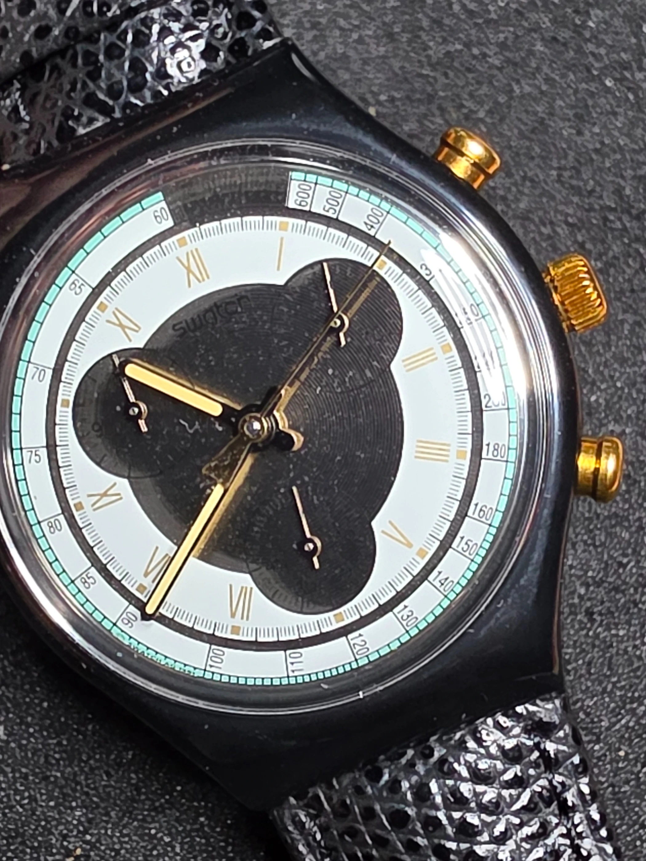 Swatch Chrono Colossal SCB109 – 1992 – NOS – Black Dial – view 4