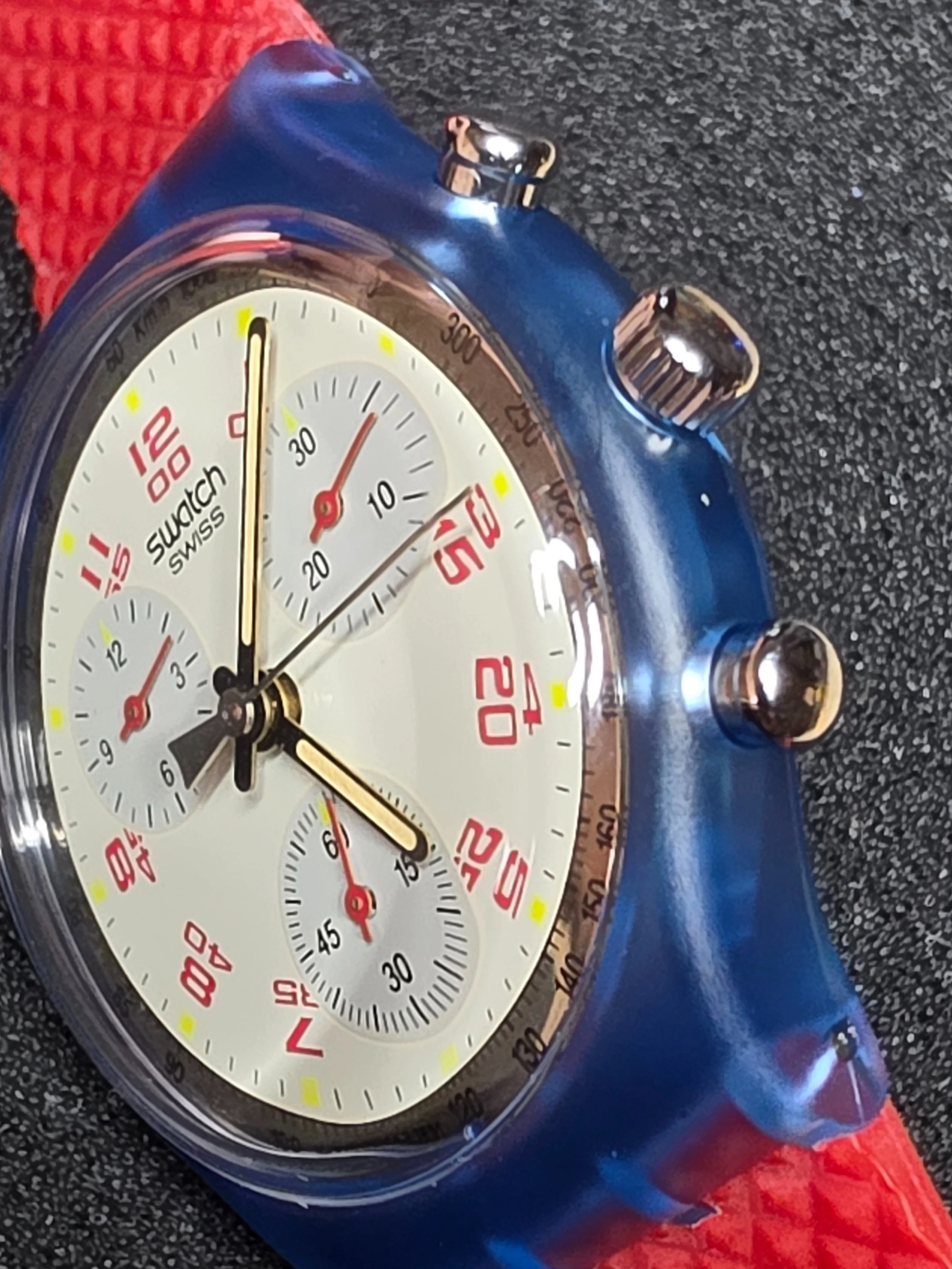 Swatch Chrono JFK SCN103 – 1992 – NOS – Red Strap – view 7