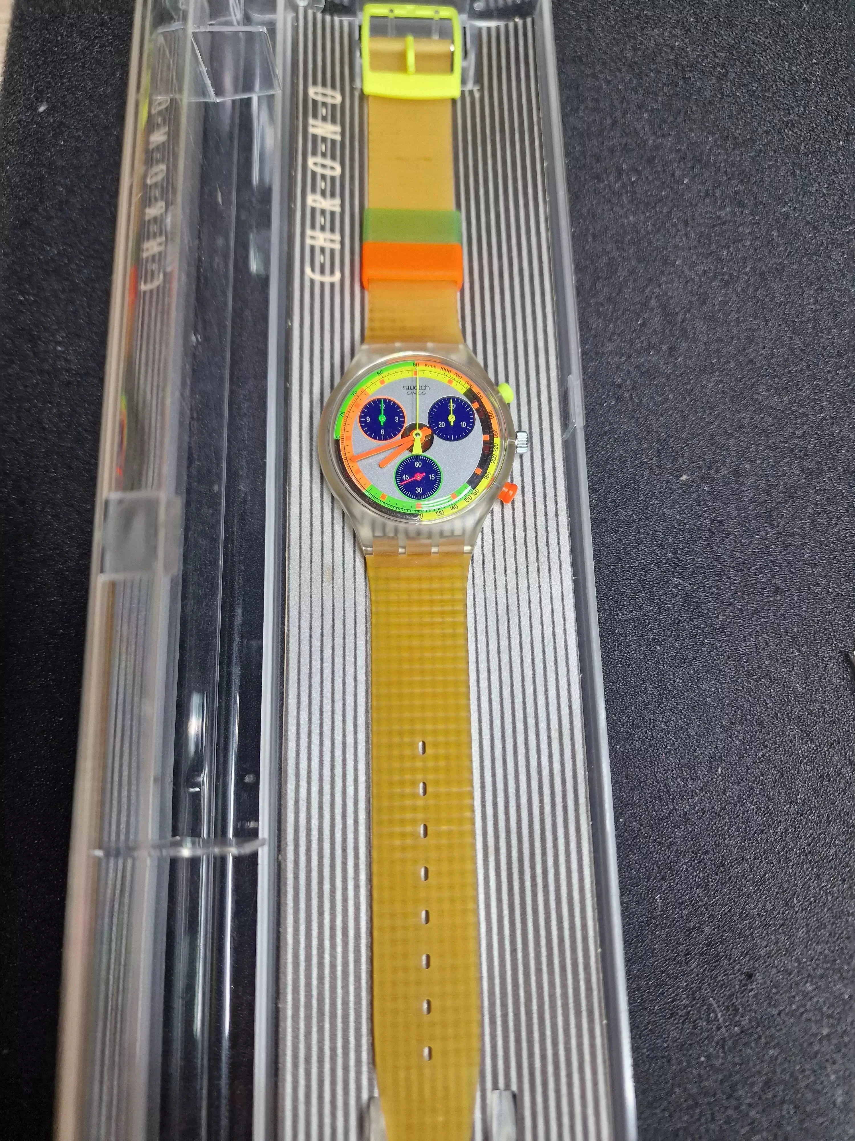 Swatch Chrono SCK104 "Jelly Stag" (1992) – Rare Neon Chronograph - 3
