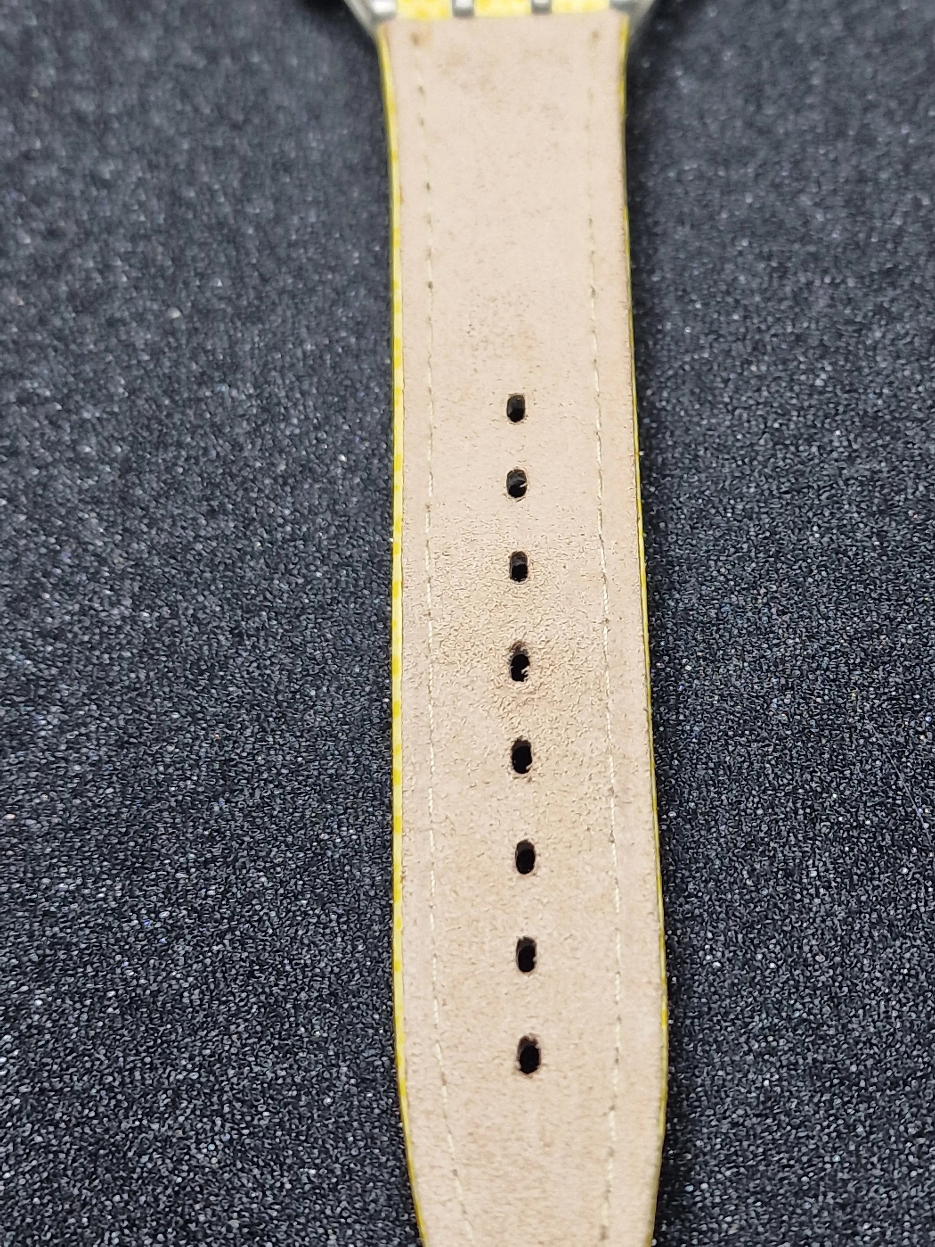 Swatch Chrono SCK106 "Lemon Breeze" (1994) – Vintage Collectible Watch 11