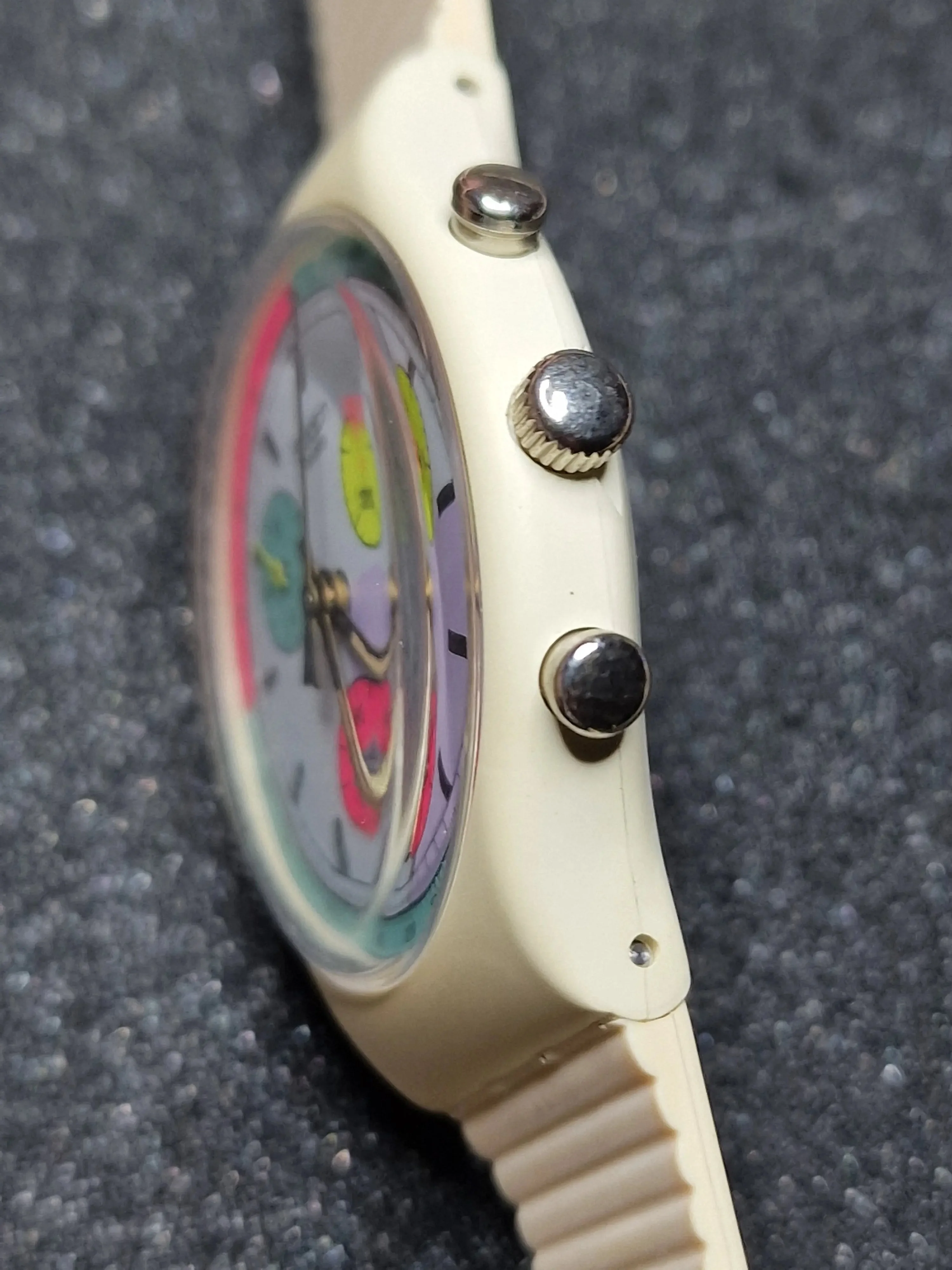 Swatch Chrono SCW100 “White Horses” (1990) ⏱ - 6