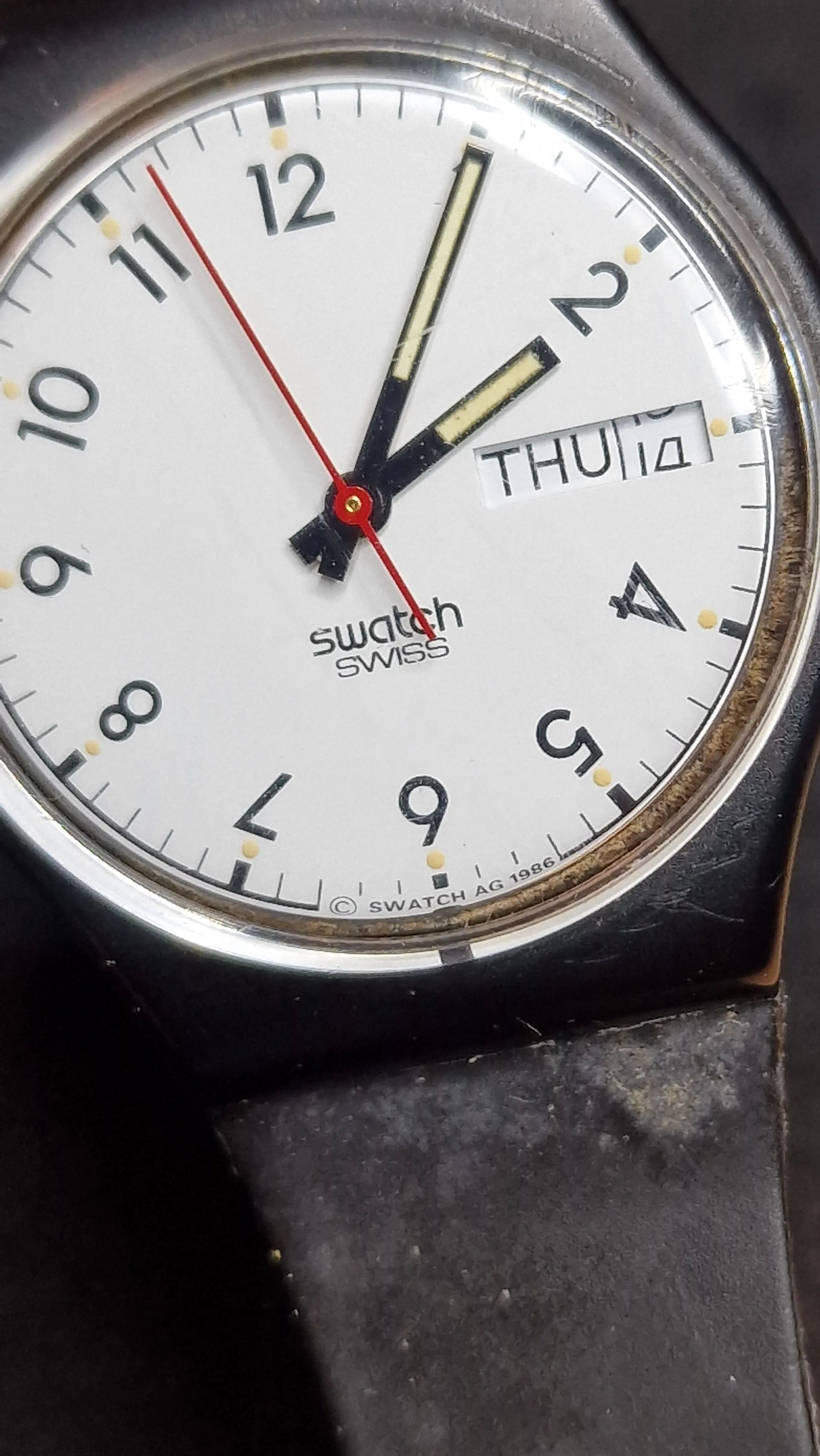 Swatch Classic Two – GB709 (1987) 5