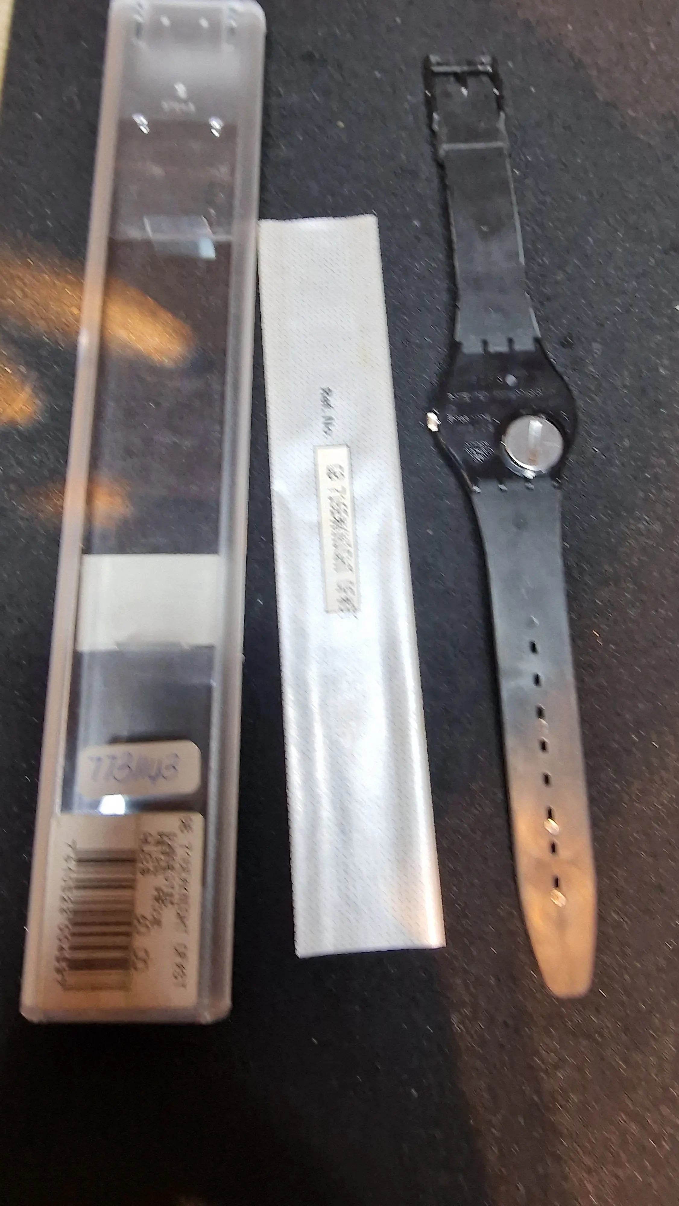 SWATCH Classic White – GB706 (1985) 3