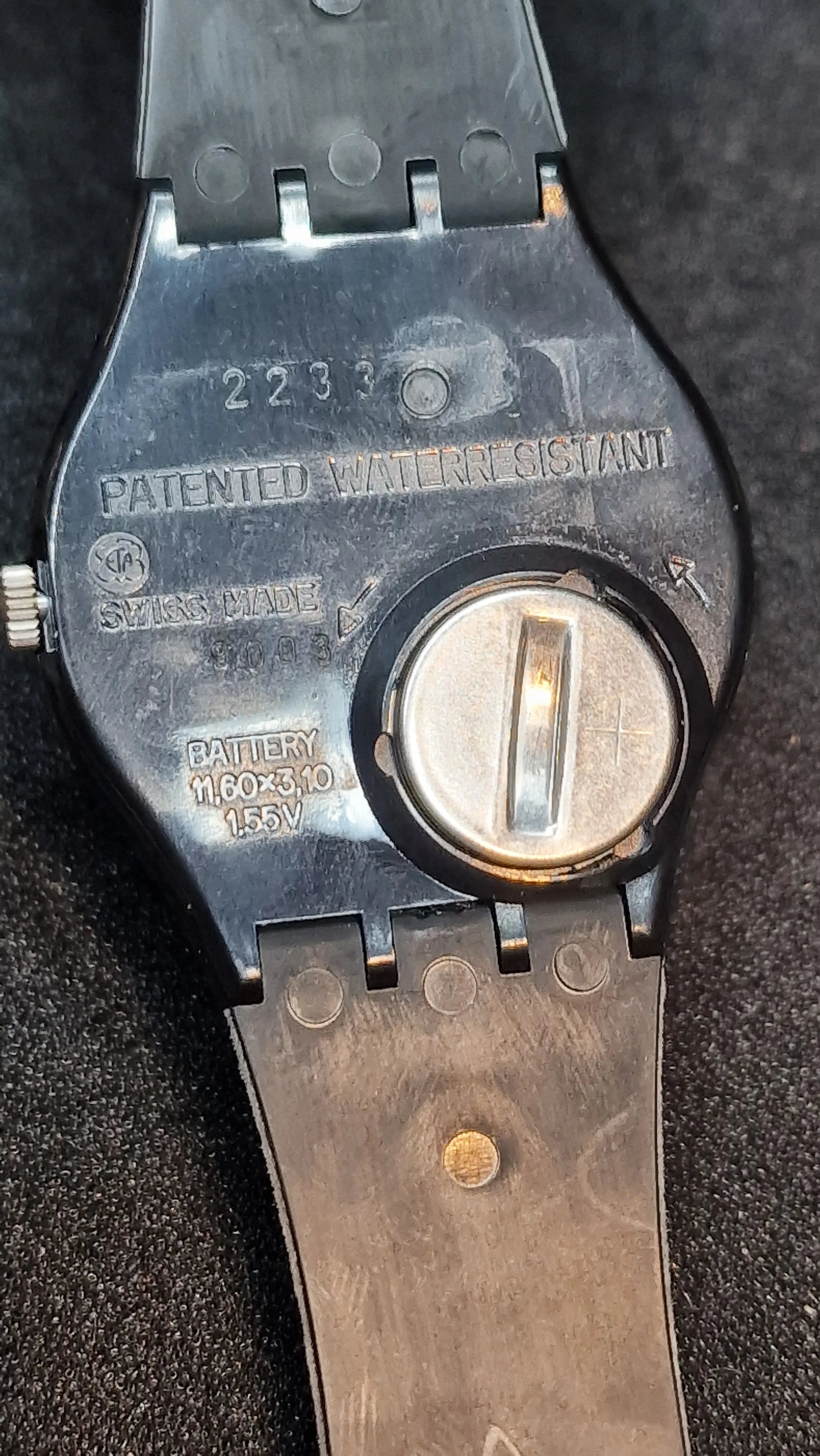 SWATCH Classic White – GB706 (1985) 7