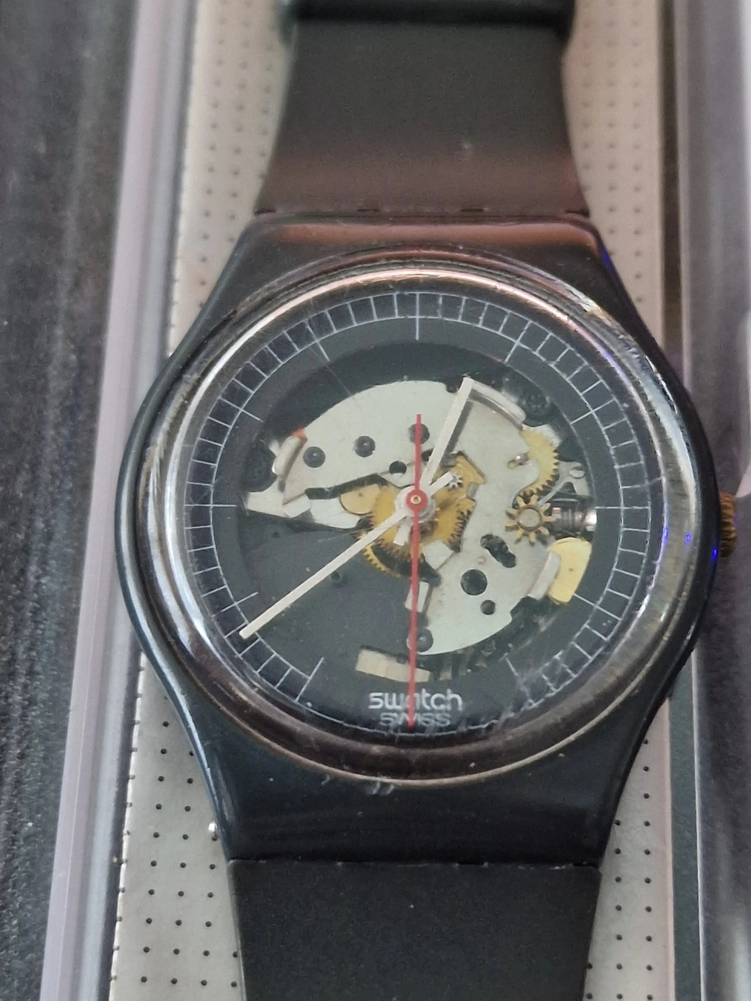 🕰️ Swatch GA101 High Tech II – 1984 – Early Skeleton Classic