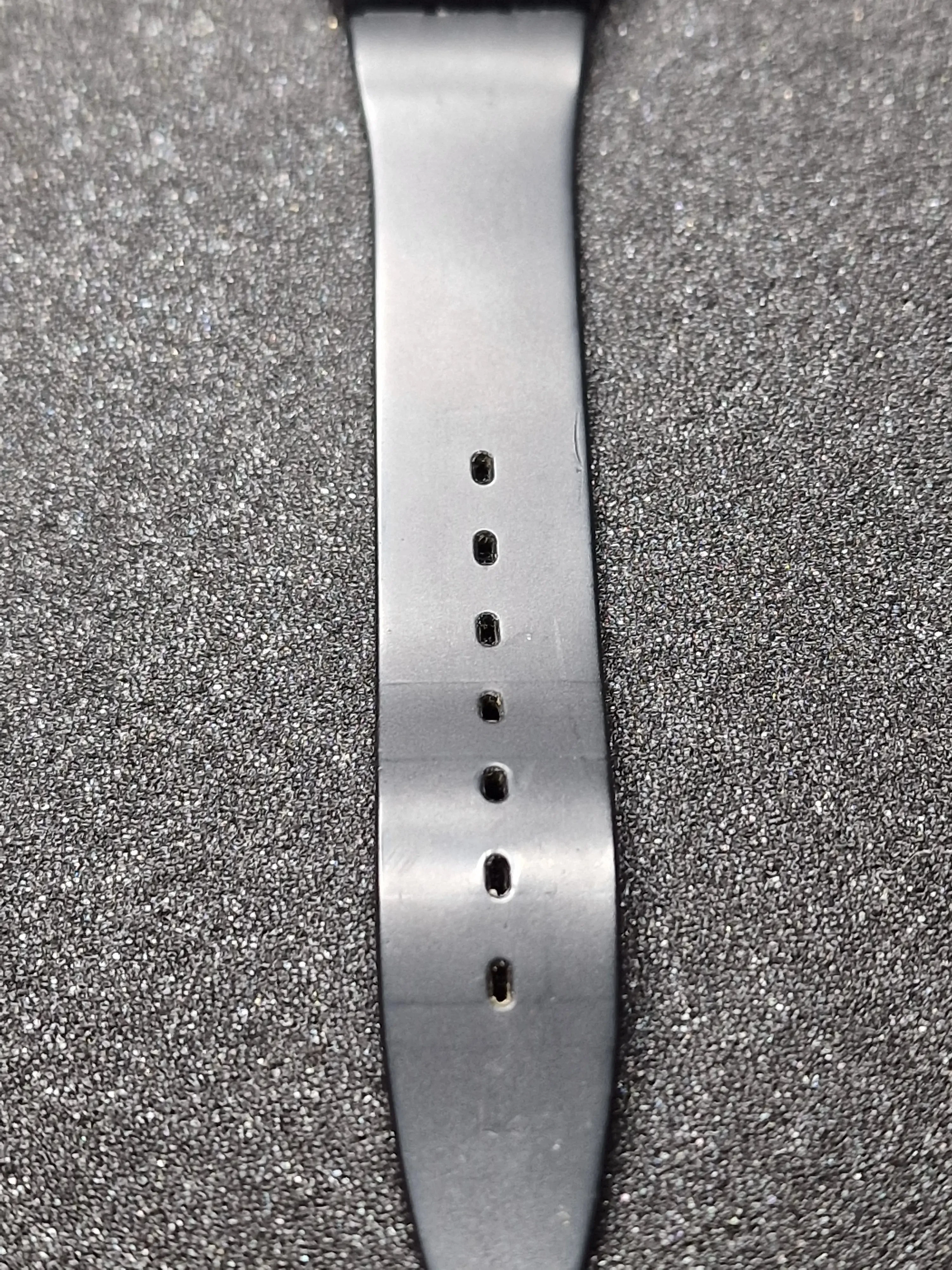 Swatch GB703 Quartz – Vintage 1983 Collectible 7