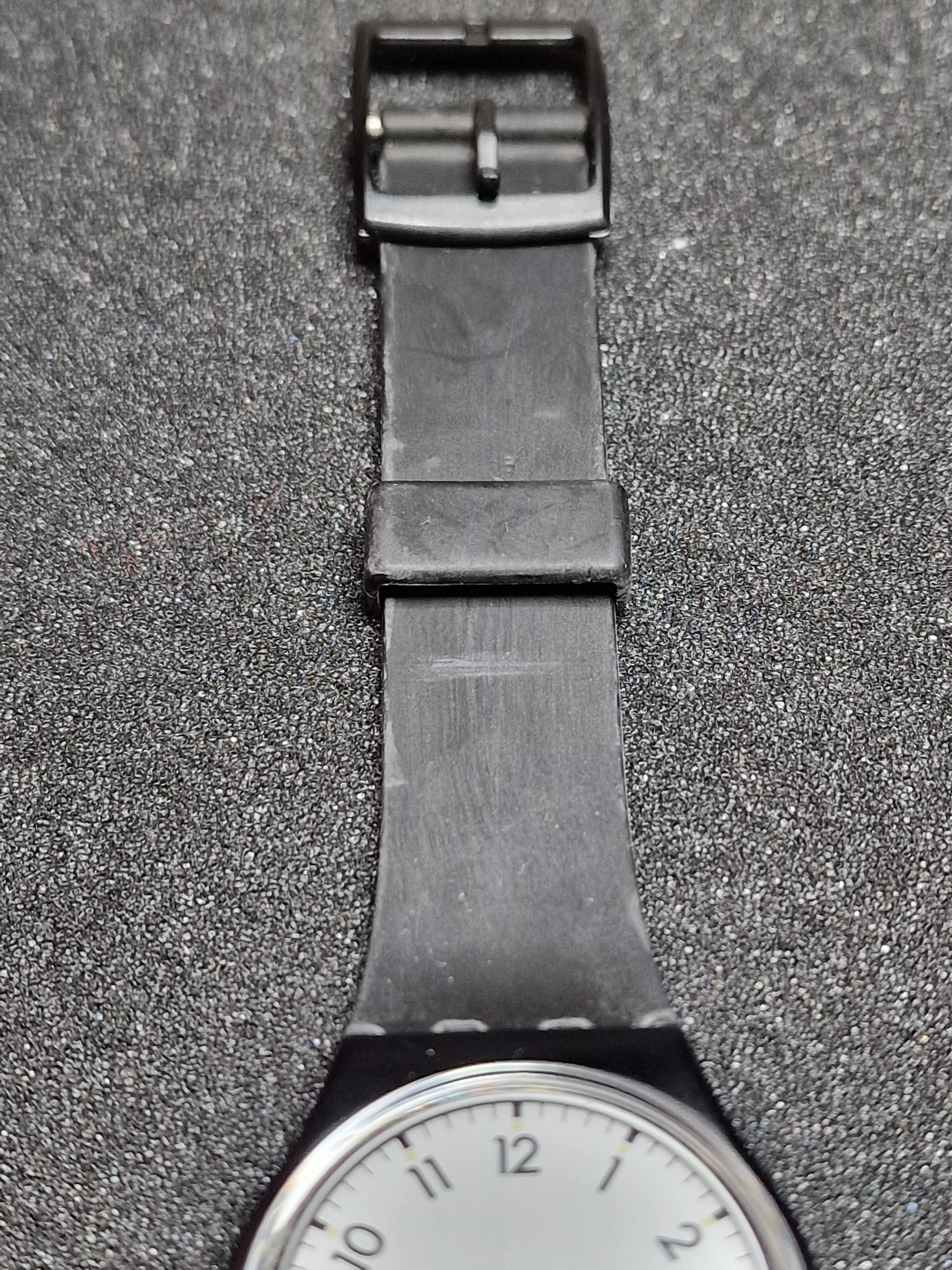 Swatch GB725 “Classic” (1986) – Rare Early Day-Date Model 8