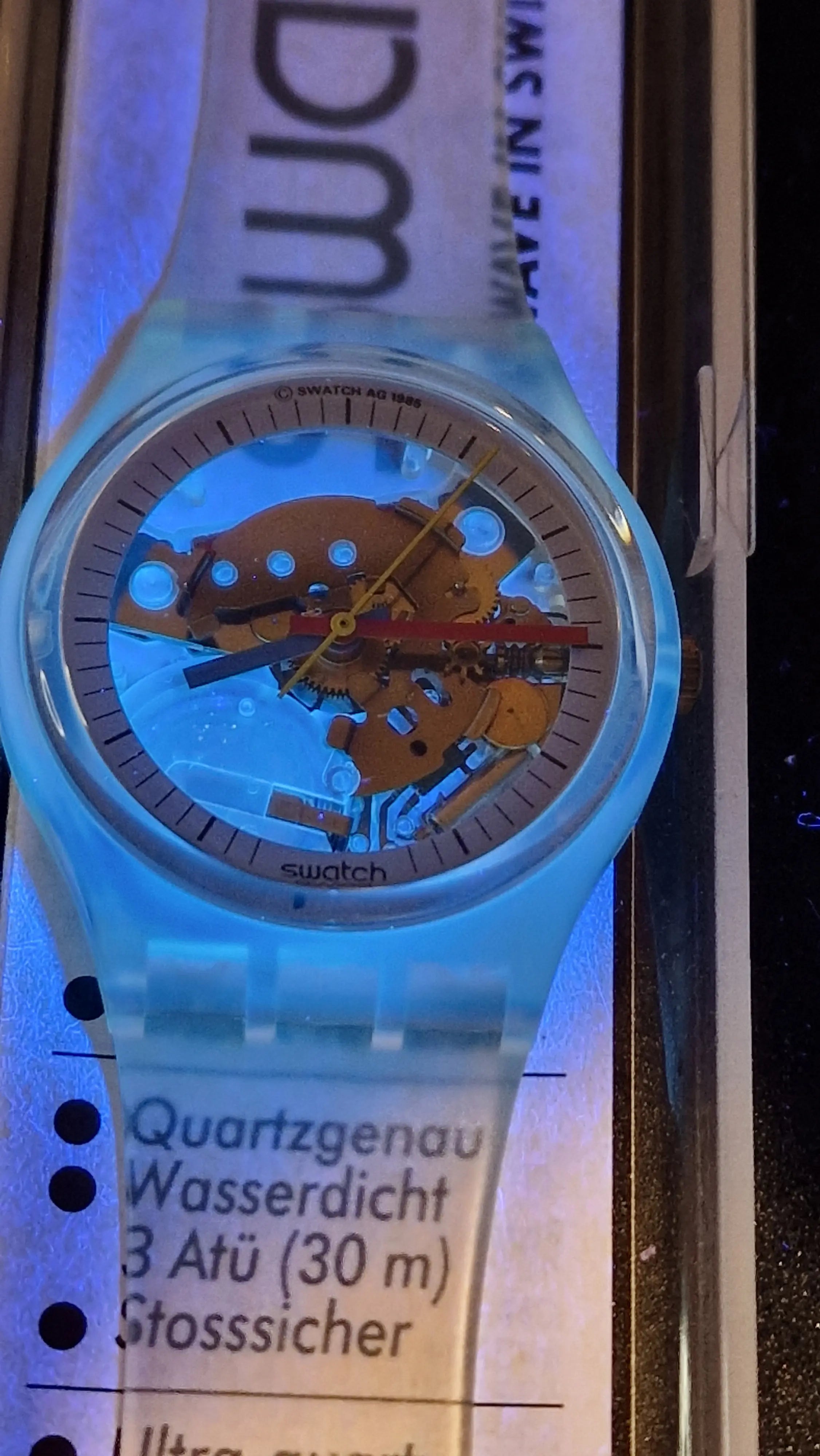 🪼 Swatch GK100 – Jelly Fish (1985) | Vintage Transparent Classic