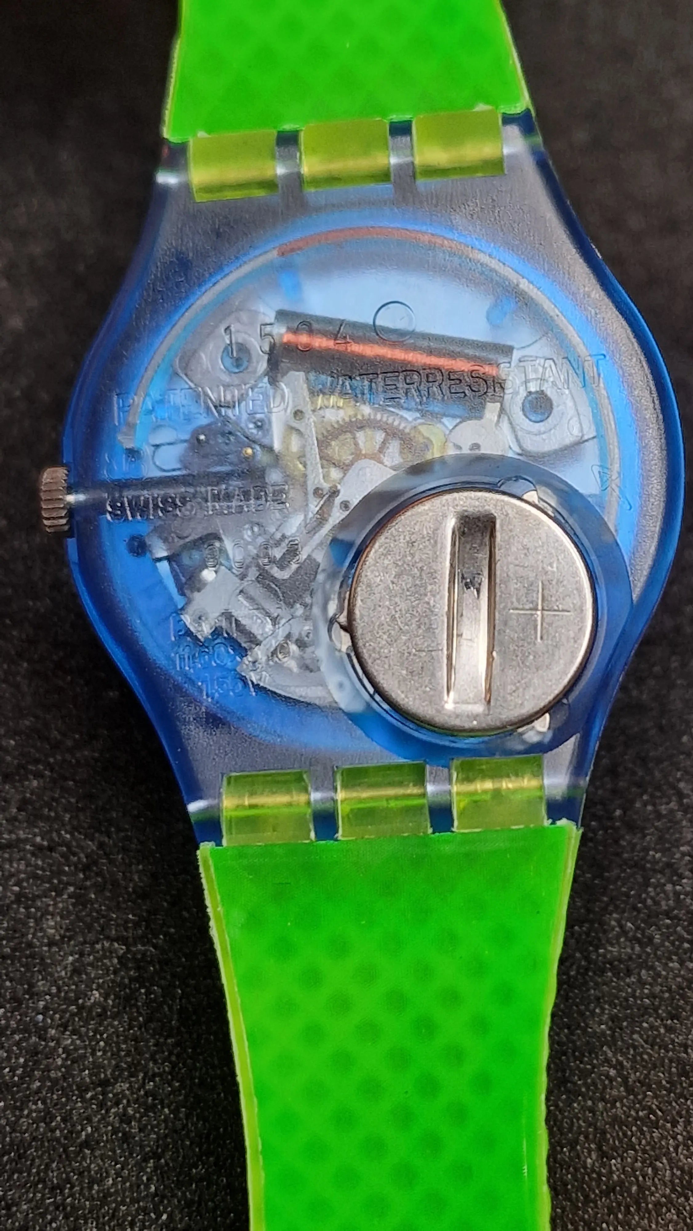Swatch GN117 “Schnell” (1992) – Vintage Neon Classic 7