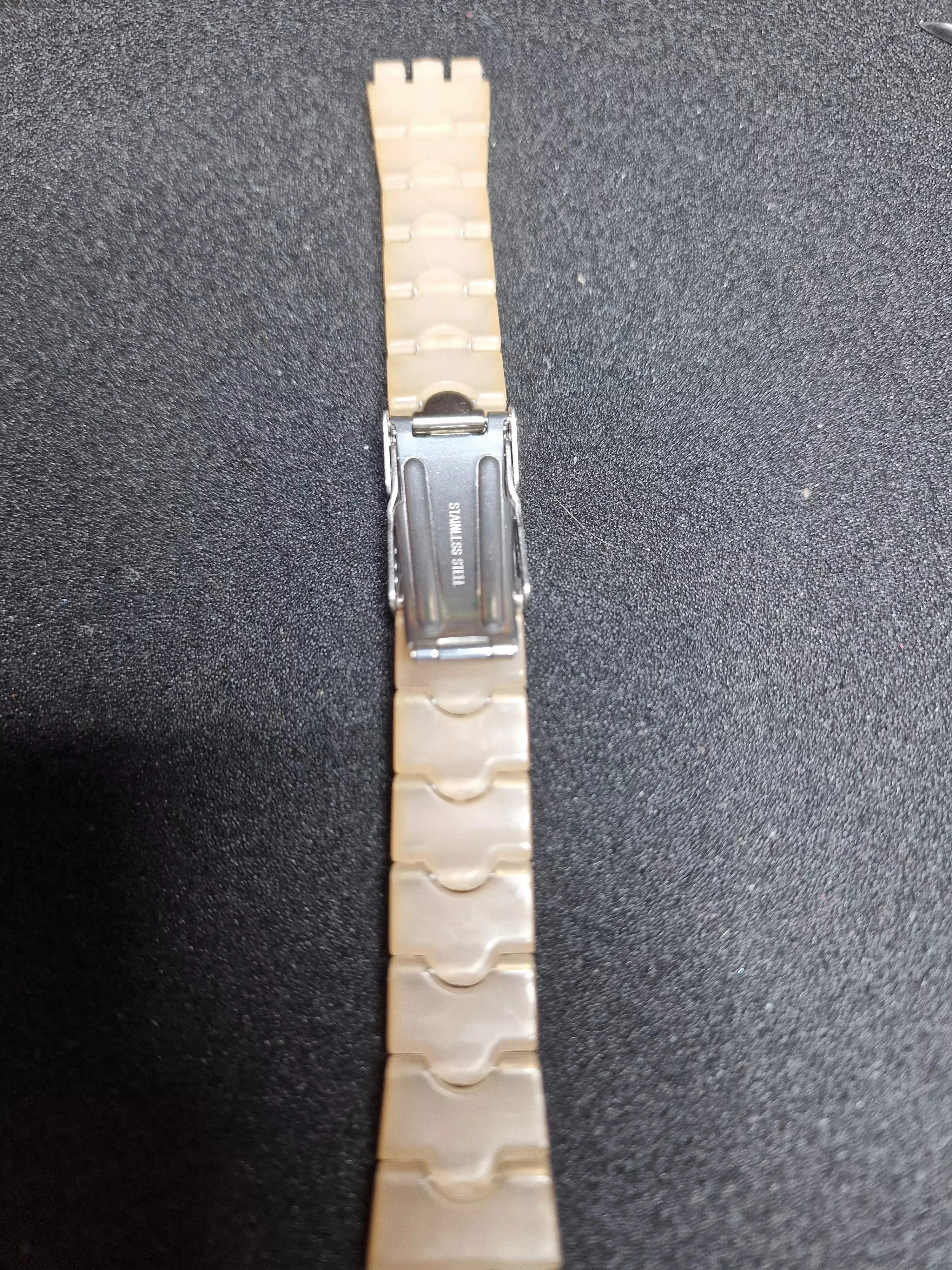 Swatch Irony 007 “Diamonds Are Forever” Bracelet (1971) – Rare Collectible 8