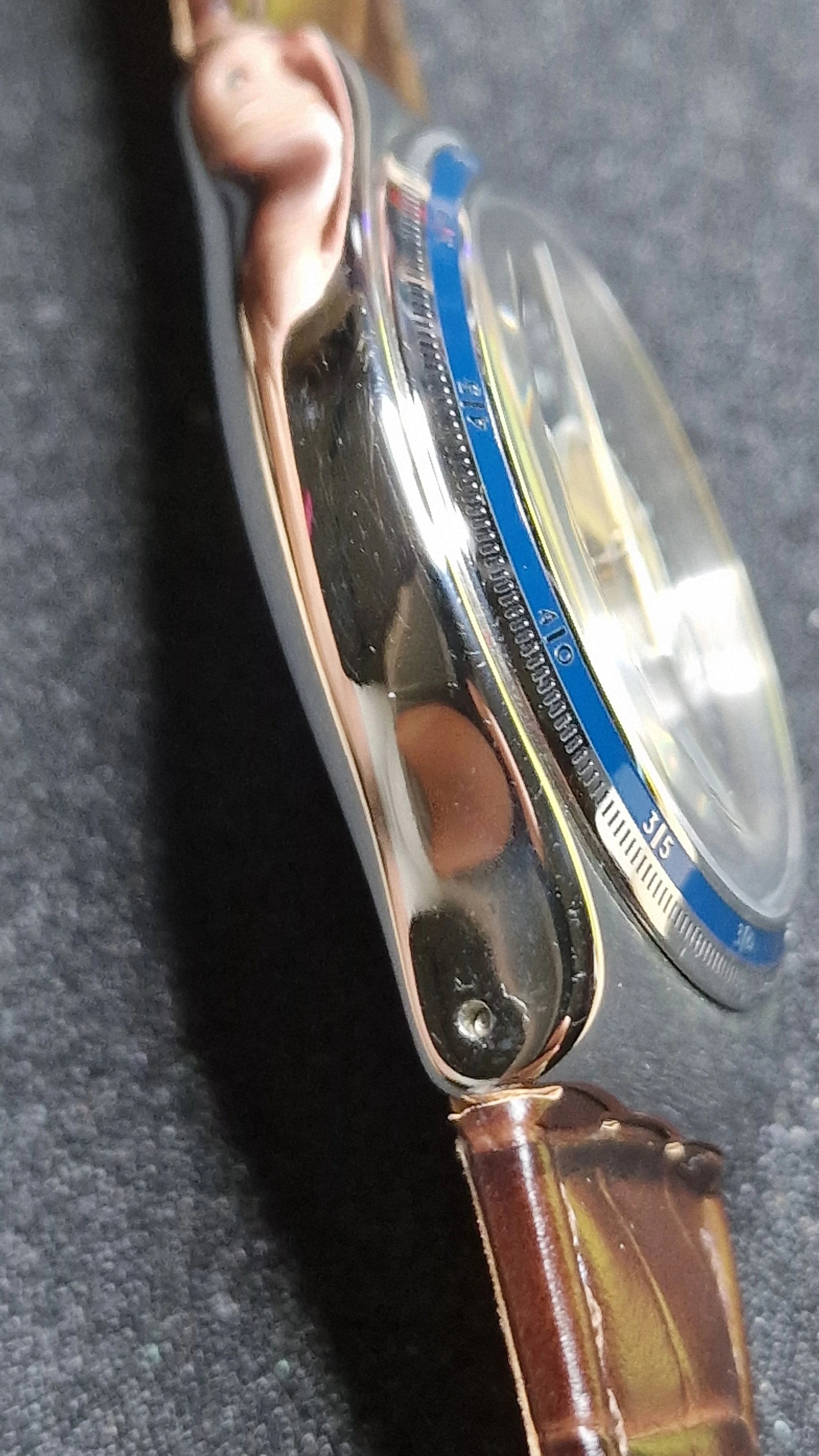 Swatch Irony Chrono YVS410C “London” (AG 2013) – Blue Dial + Strong Lume 4