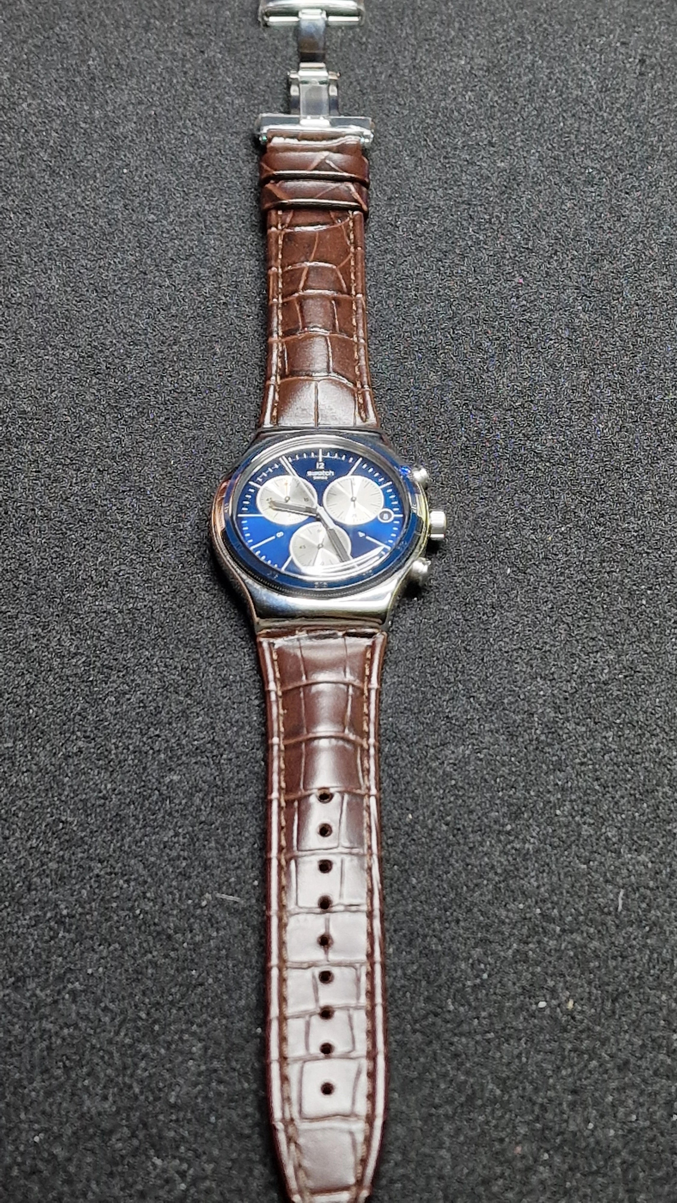 Swatch Irony Chrono YVS410C “London” (AG 2013) – Blue Dial + Strong Lume 18