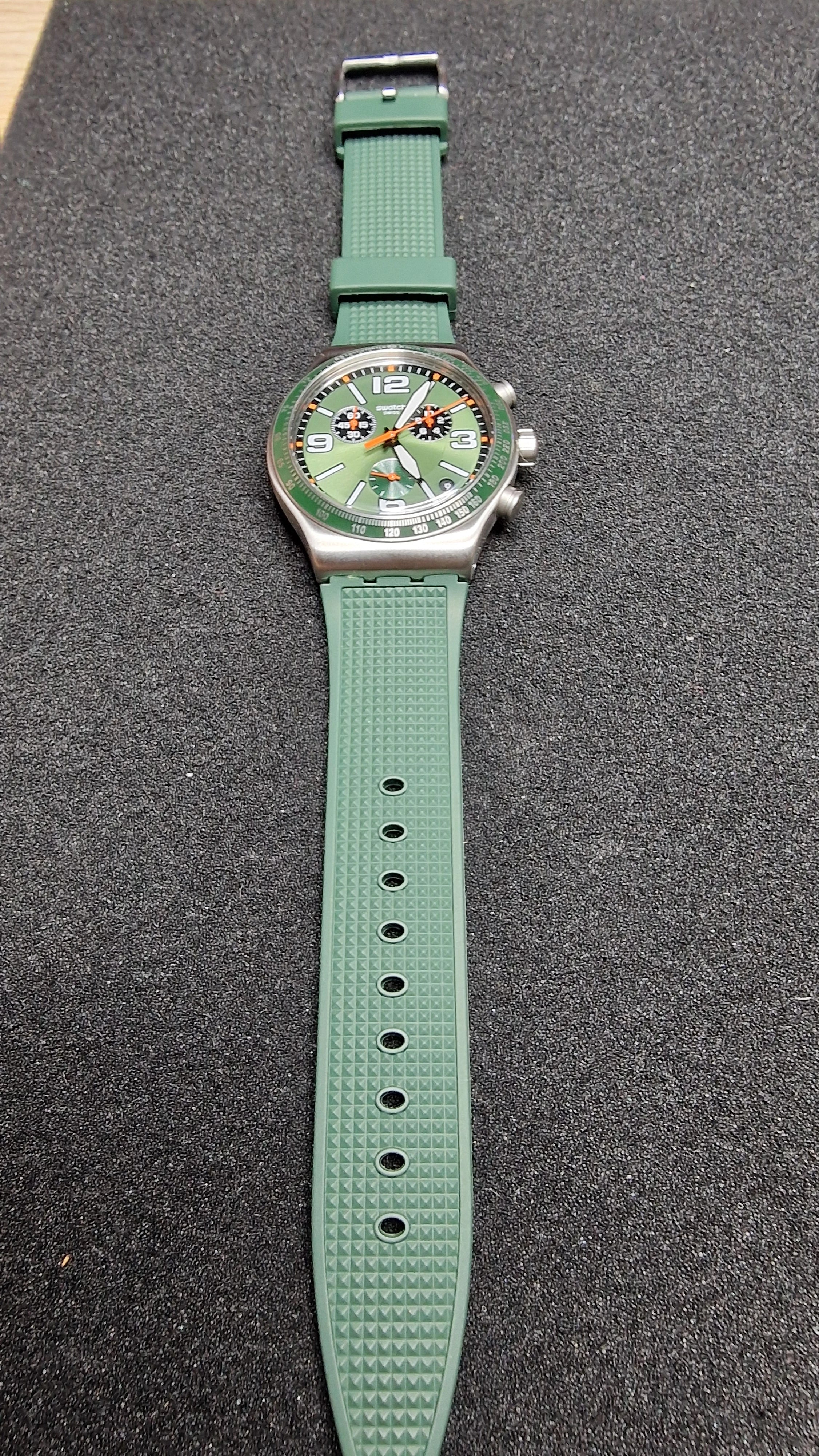 Swatch Irony Chrono YVS462 “Forest Grid” (AG2019) – Green/Orange – Swiss Made 14
