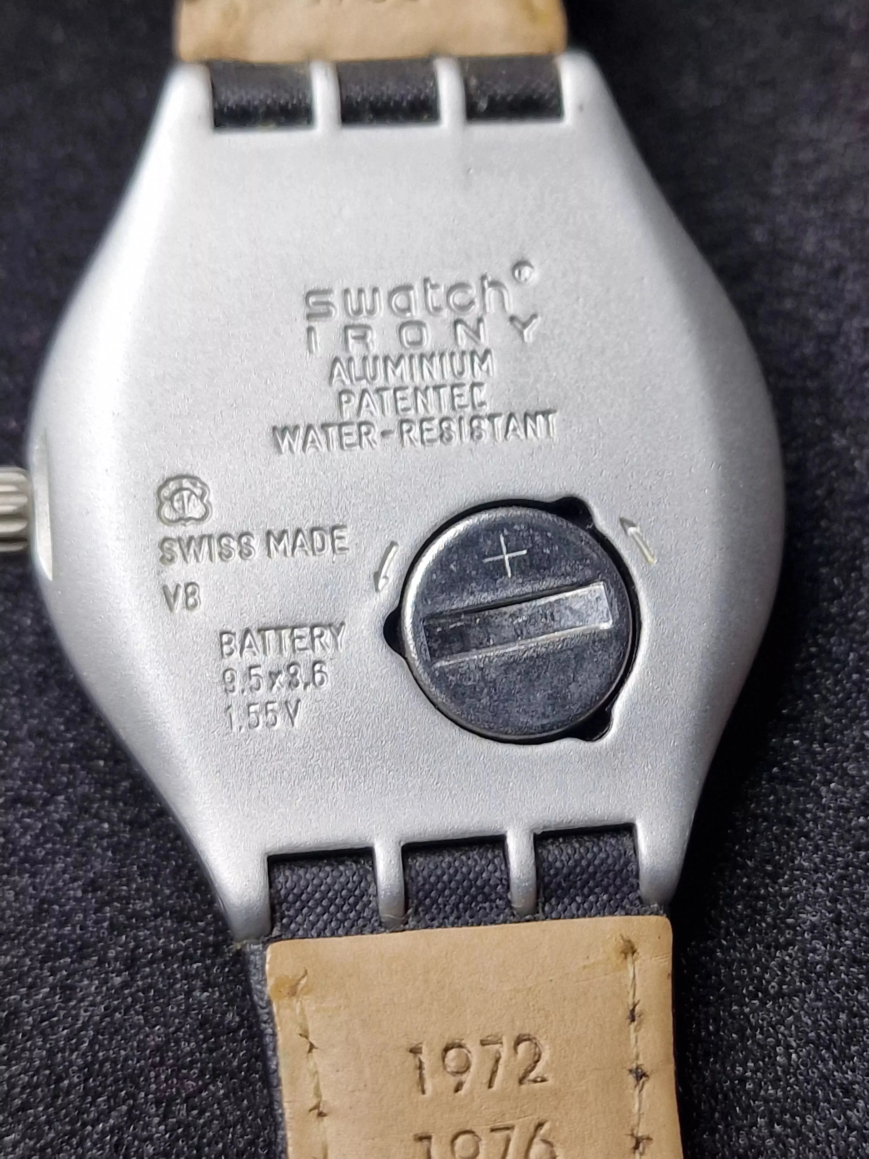 Swatch Irony Aluminium "Uluru" YGS4008 – Sydney 2000 Olympic Games 6