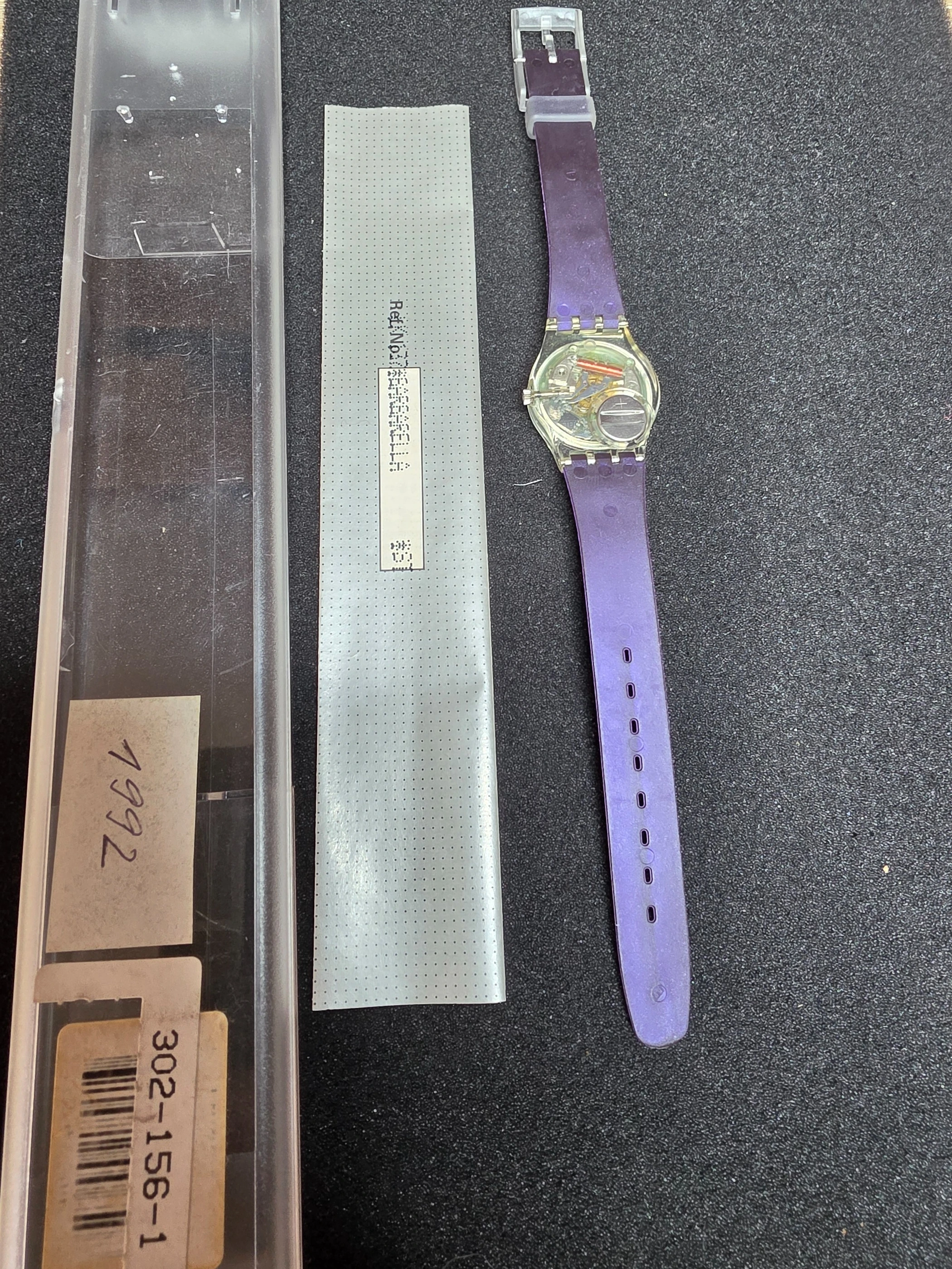Swatch Lady Barbarella LK137 – 1992 – NOS – Purple Dial – view 3