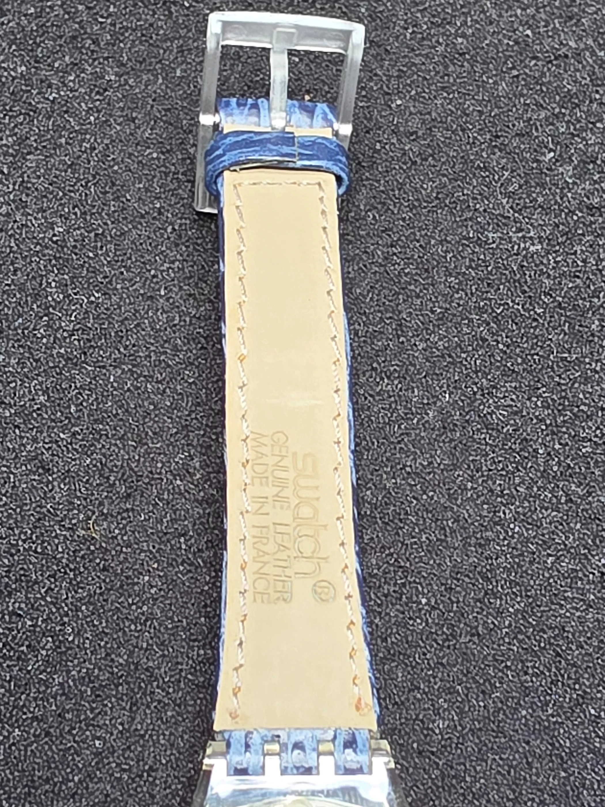 Swatch Lady Bleached LK139 – 1991 – NOS – Gold Dial – view 11