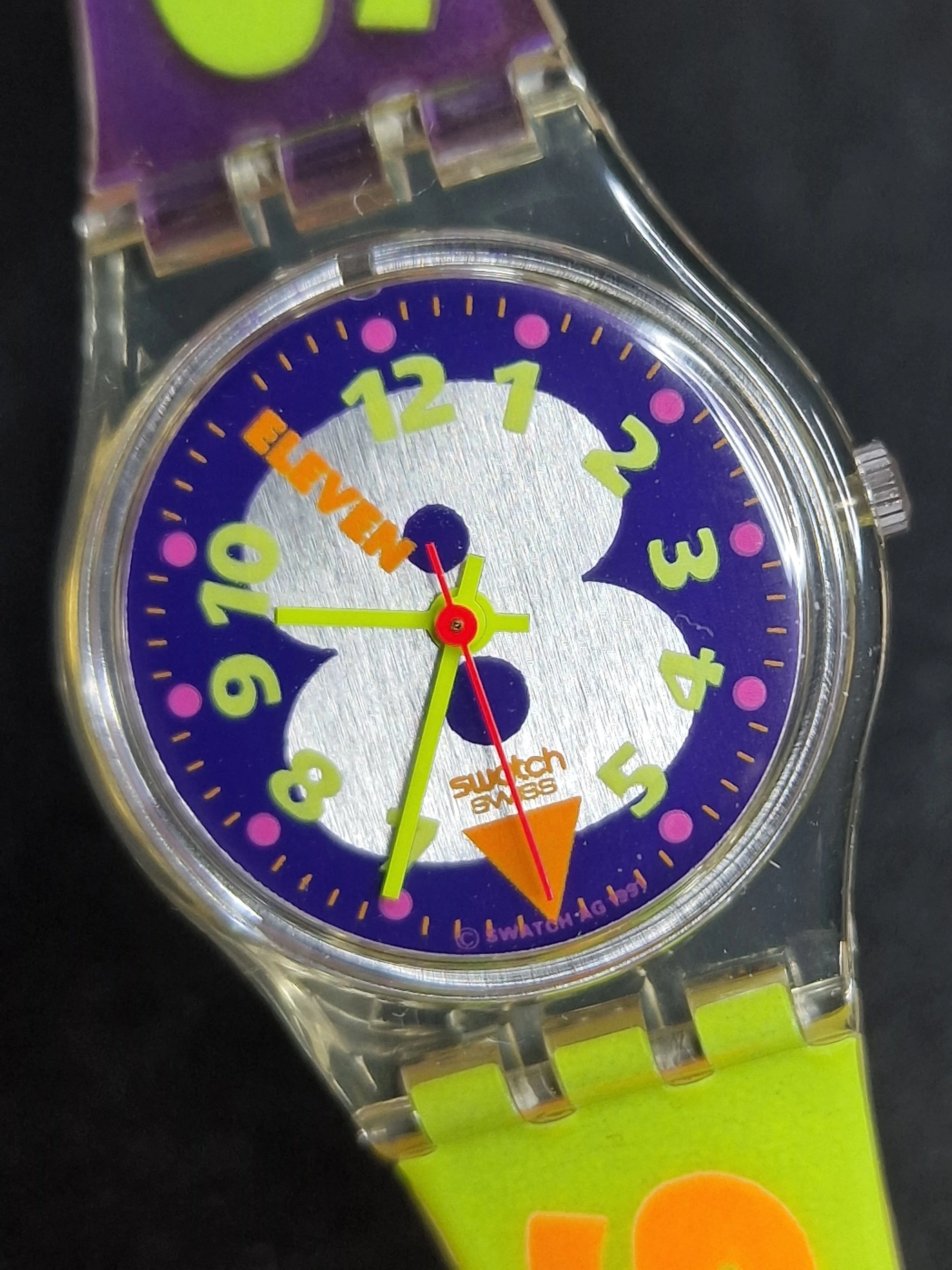 Swatch Lady LK138 "Snow Collage" (1992) – Vintage Pop Design 4