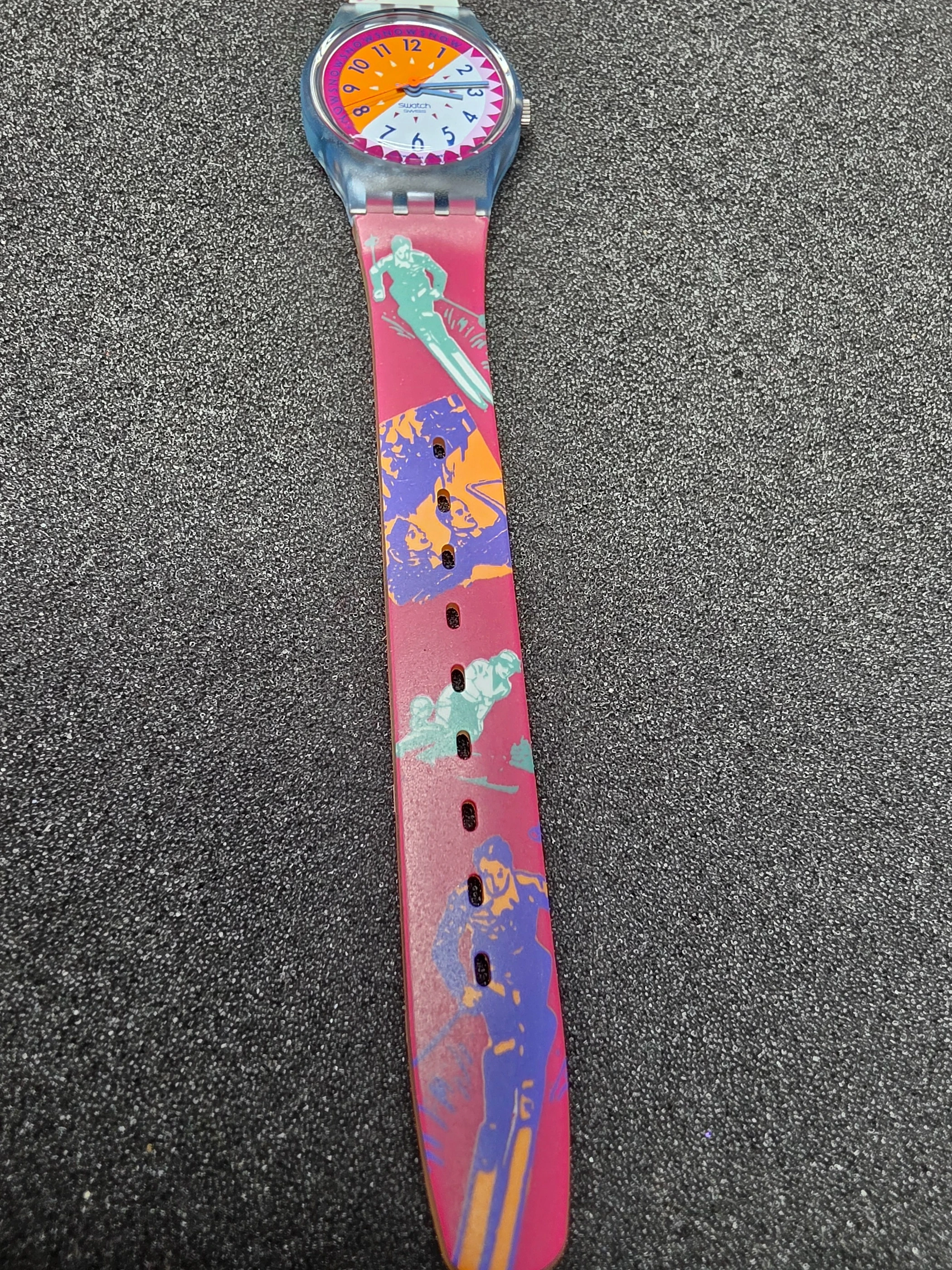 Swatch Lady Ski Slope LN117 – 1992 – NOS – Vibrant Design – view 9