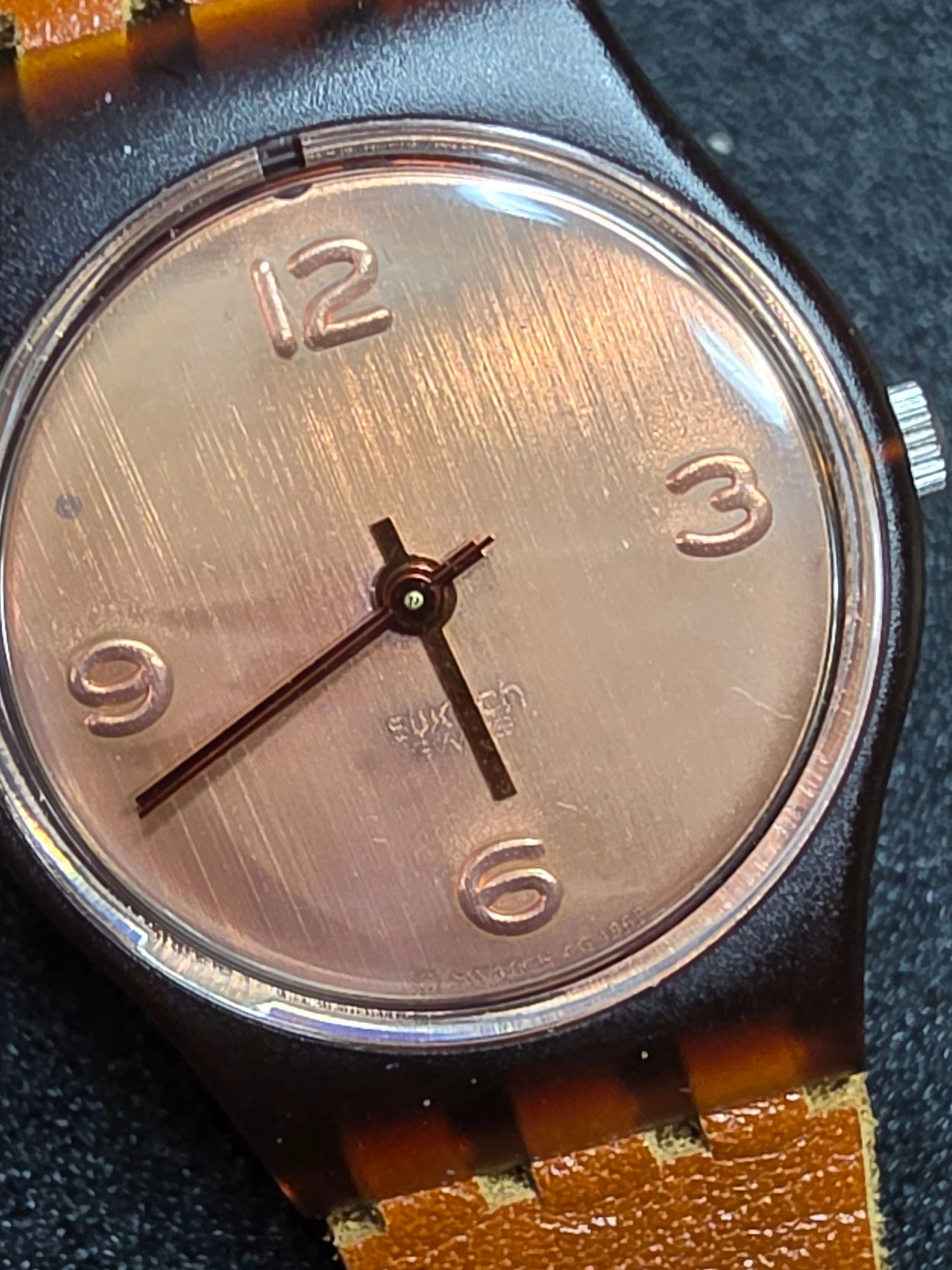 Swatch Lady True West LF104 – 1990 – NOS – Brown Dial – view 4