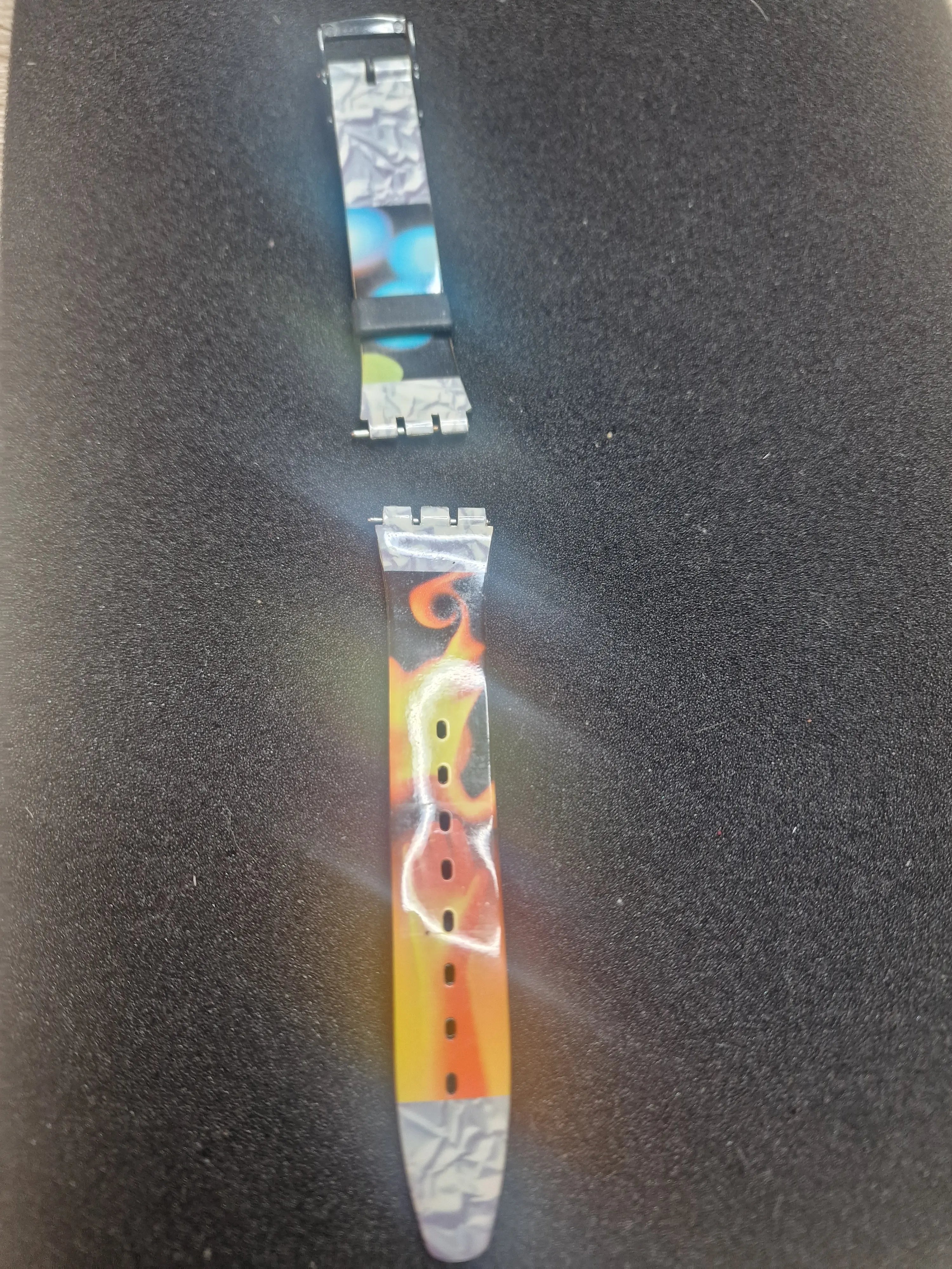 Swatch Original Plastic Strap – Booster GB182 (1997) 2