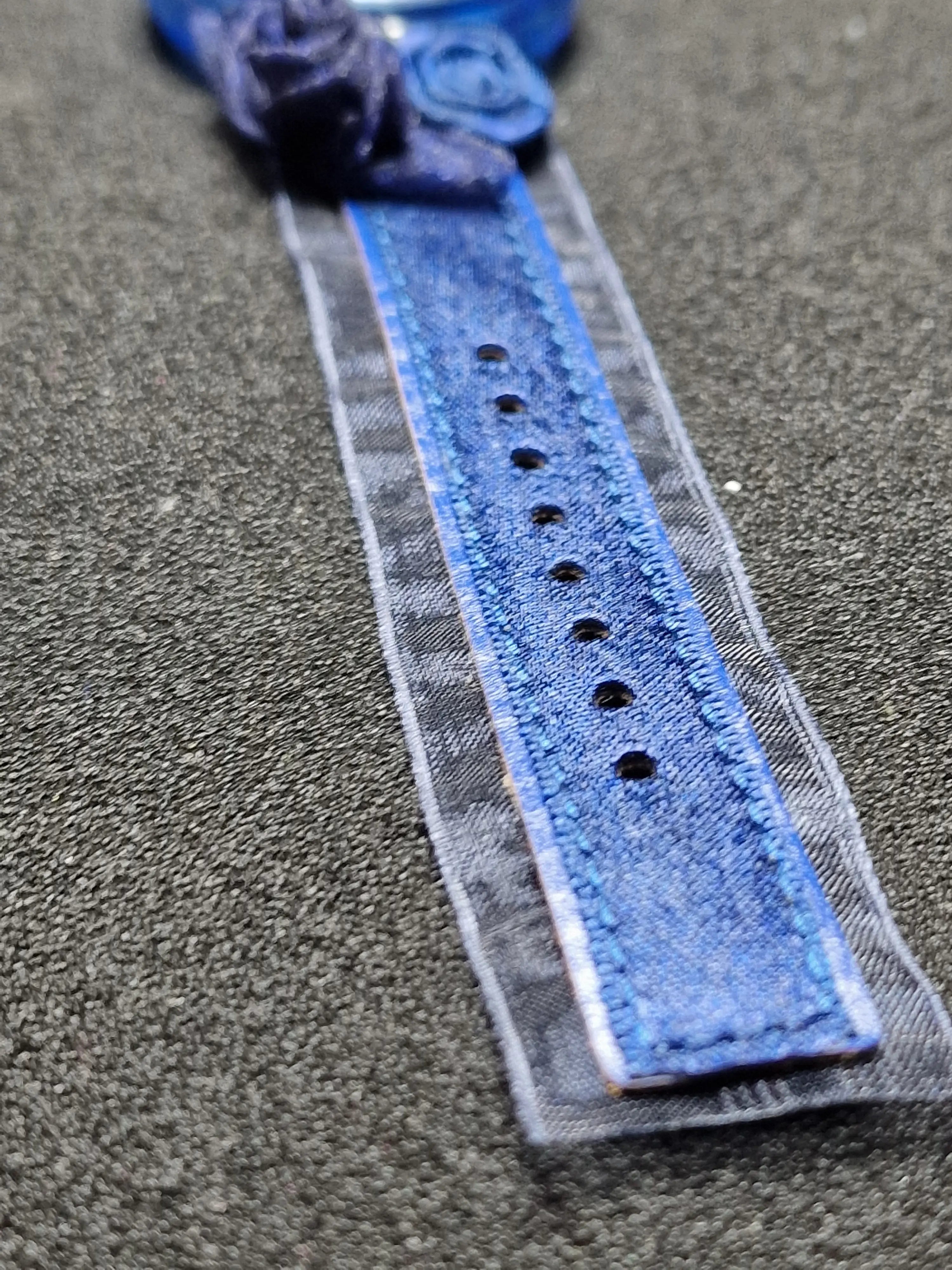 Swatch Pop Midi PMN108 "King Blue" (1999) 4
