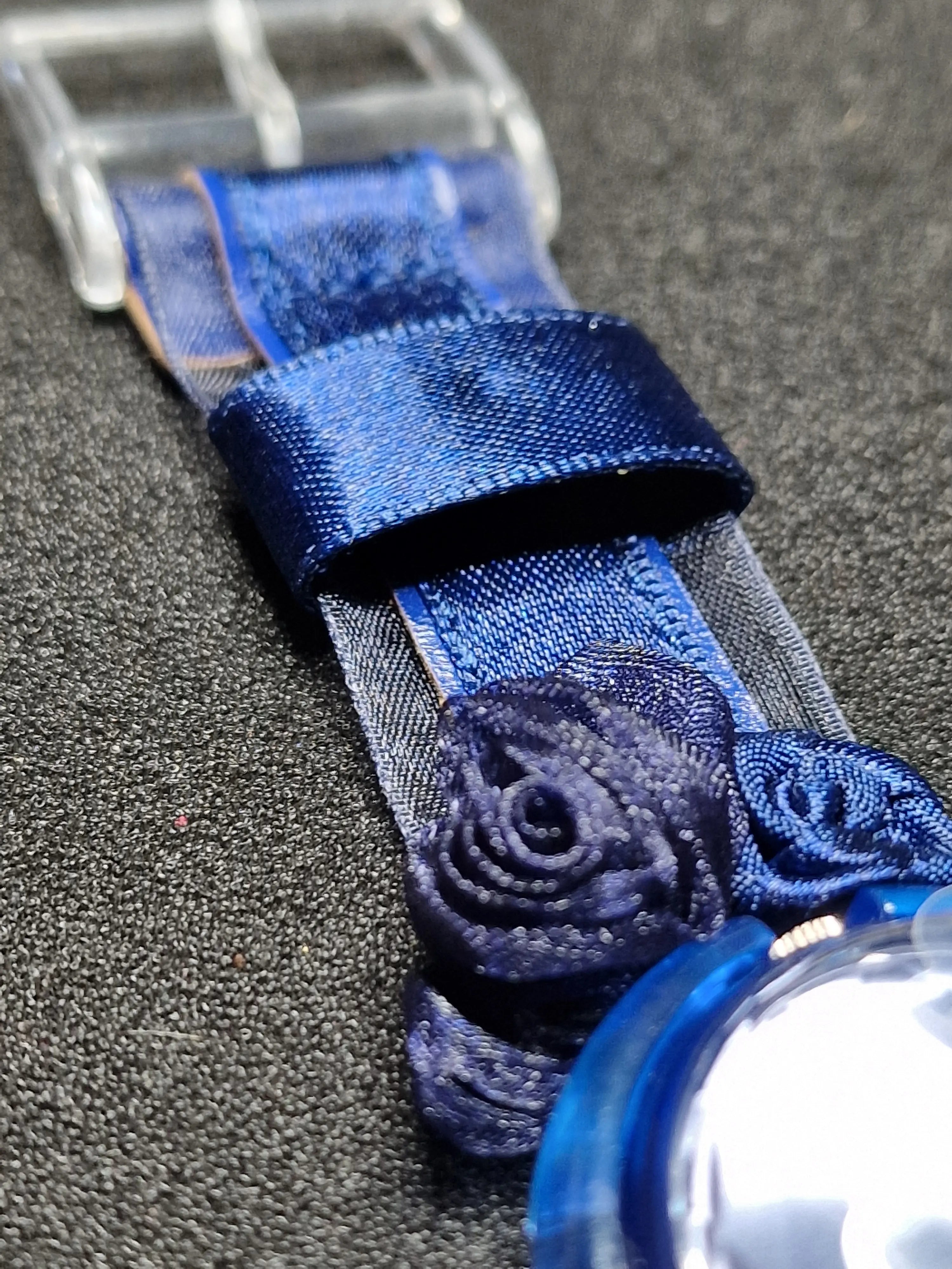 Swatch Pop Midi PMN108 "King Blue" (1999) 8